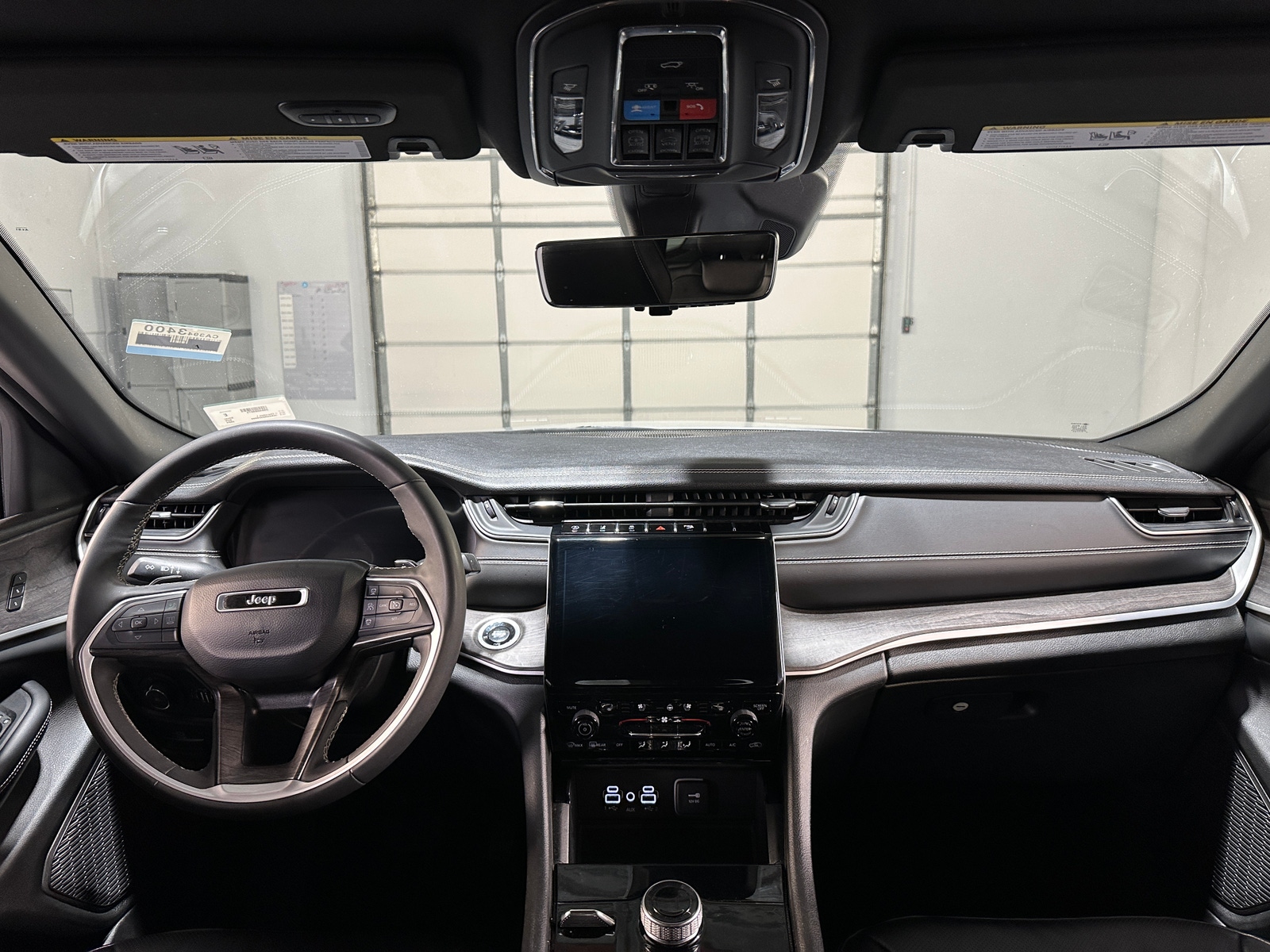 Thumbnail: 2024 Jeep Grand Cherokee L - 2