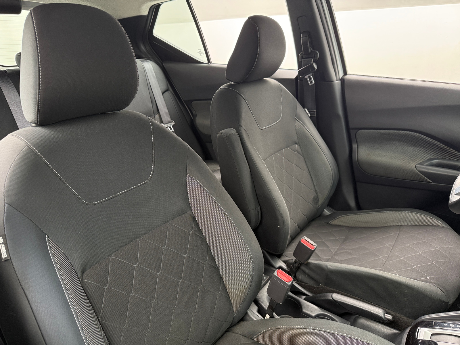 Thumbnail: 2020 Nissan Kicks - 2