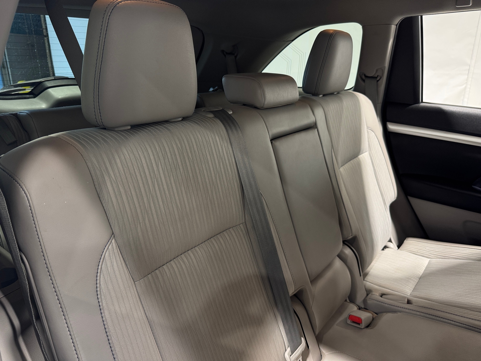 Thumbnail: 2019 Toyota Highlander - 5