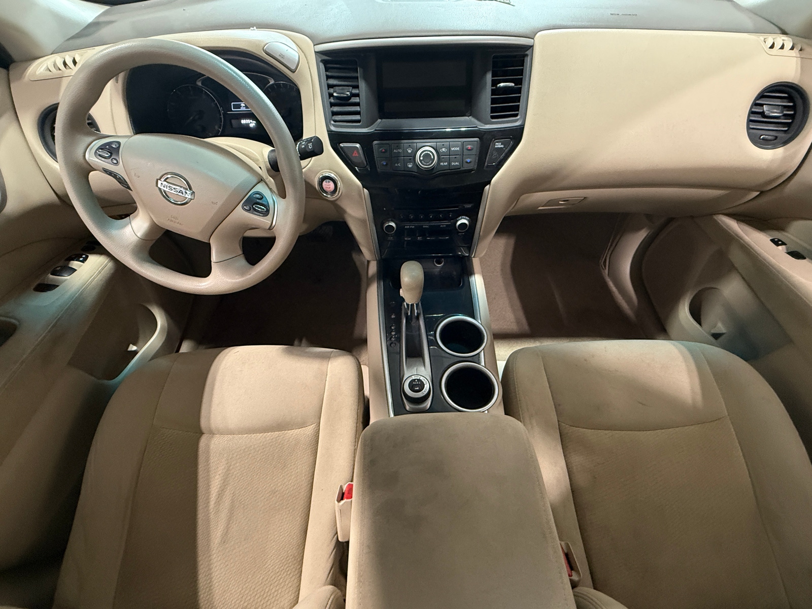 Thumbnail: 2015 Nissan Pathfinder - 3