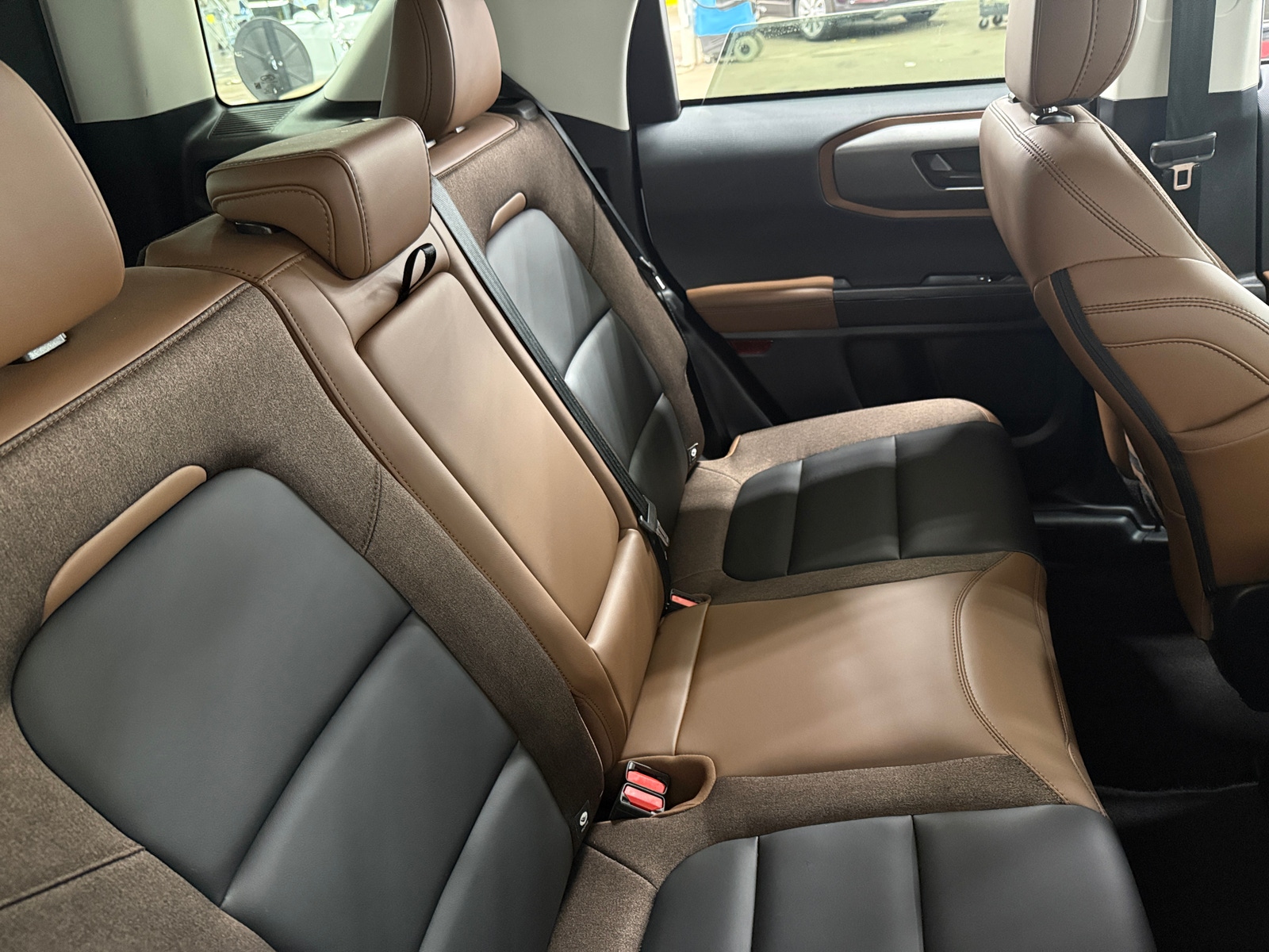 Thumbnail: 2025 Ford Bronco Sport - 5