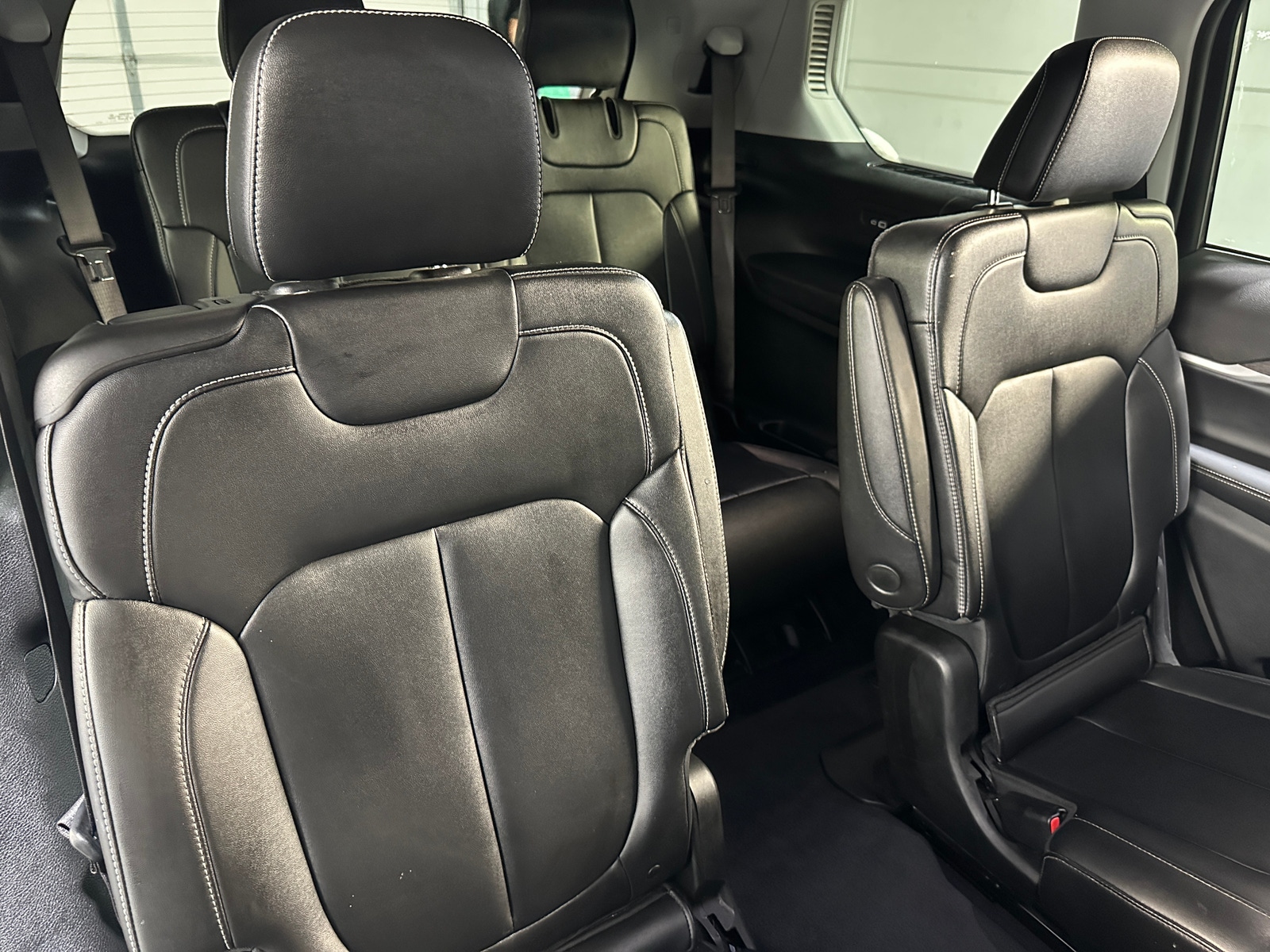 Thumbnail: 2023 Jeep Grand Cherokee L - 5