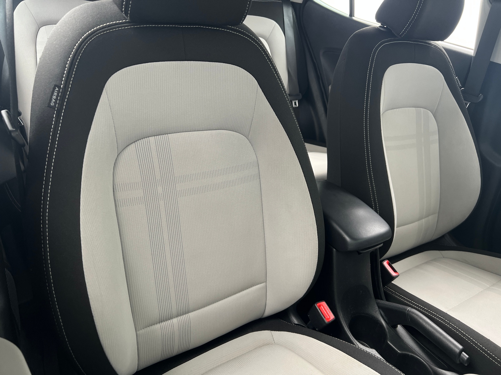 Thumbnail: 2023 Hyundai Venue - 2