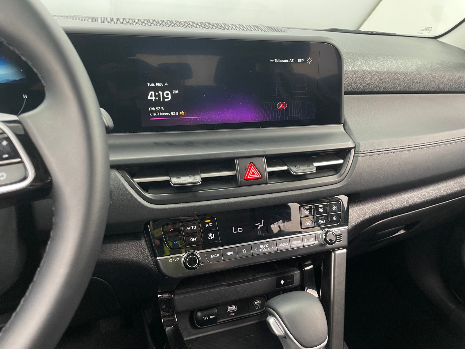 Thumbnail: 2024 Kia Seltos - 3