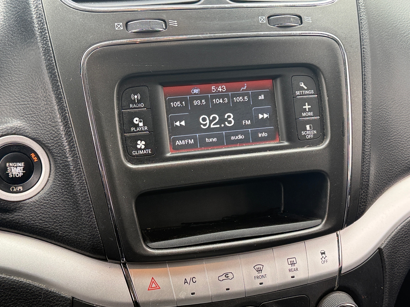 Thumbnail: 2017 Dodge Journey - 4