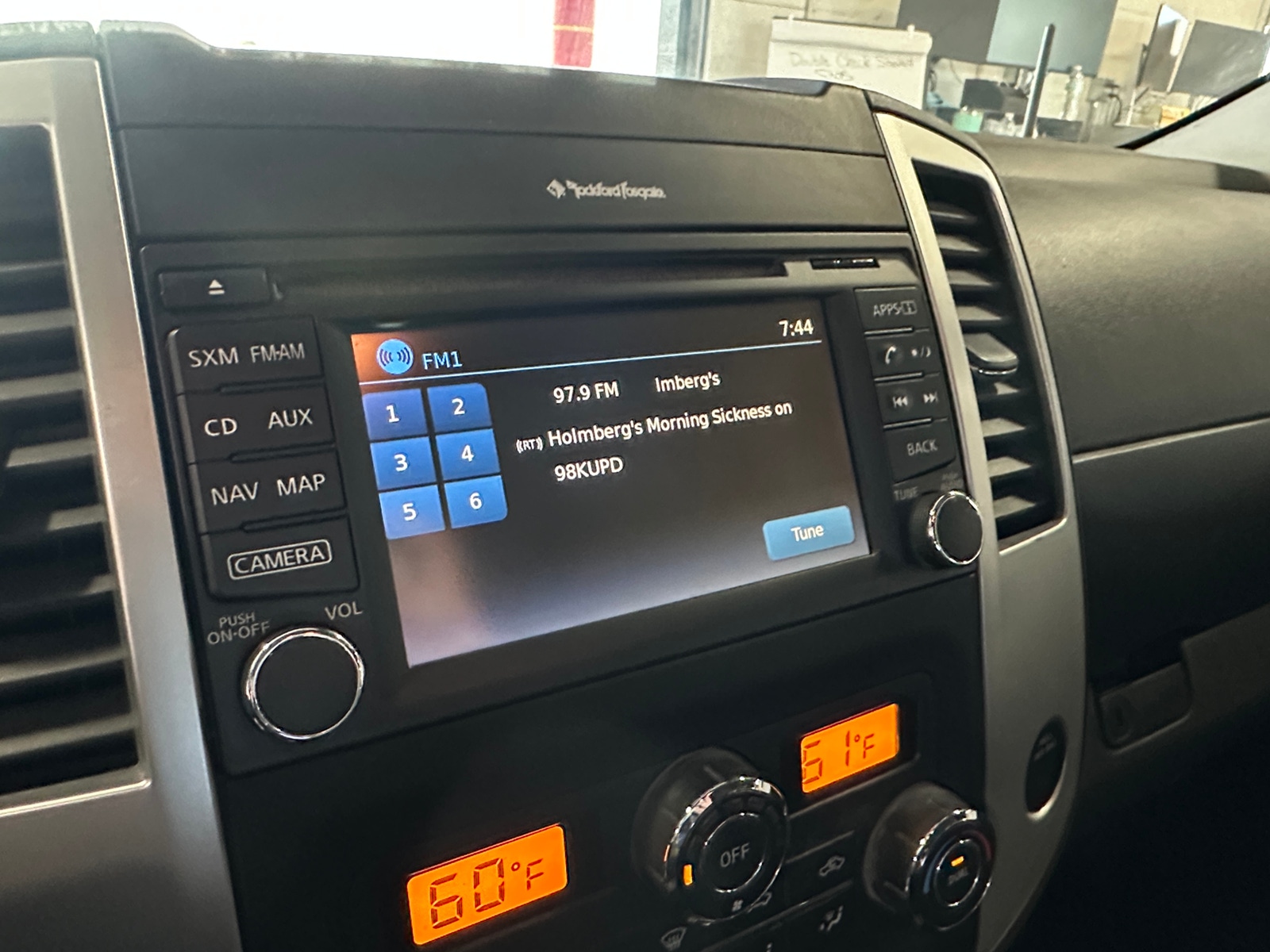 Thumbnail: 2016 Nissan Frontier - 4