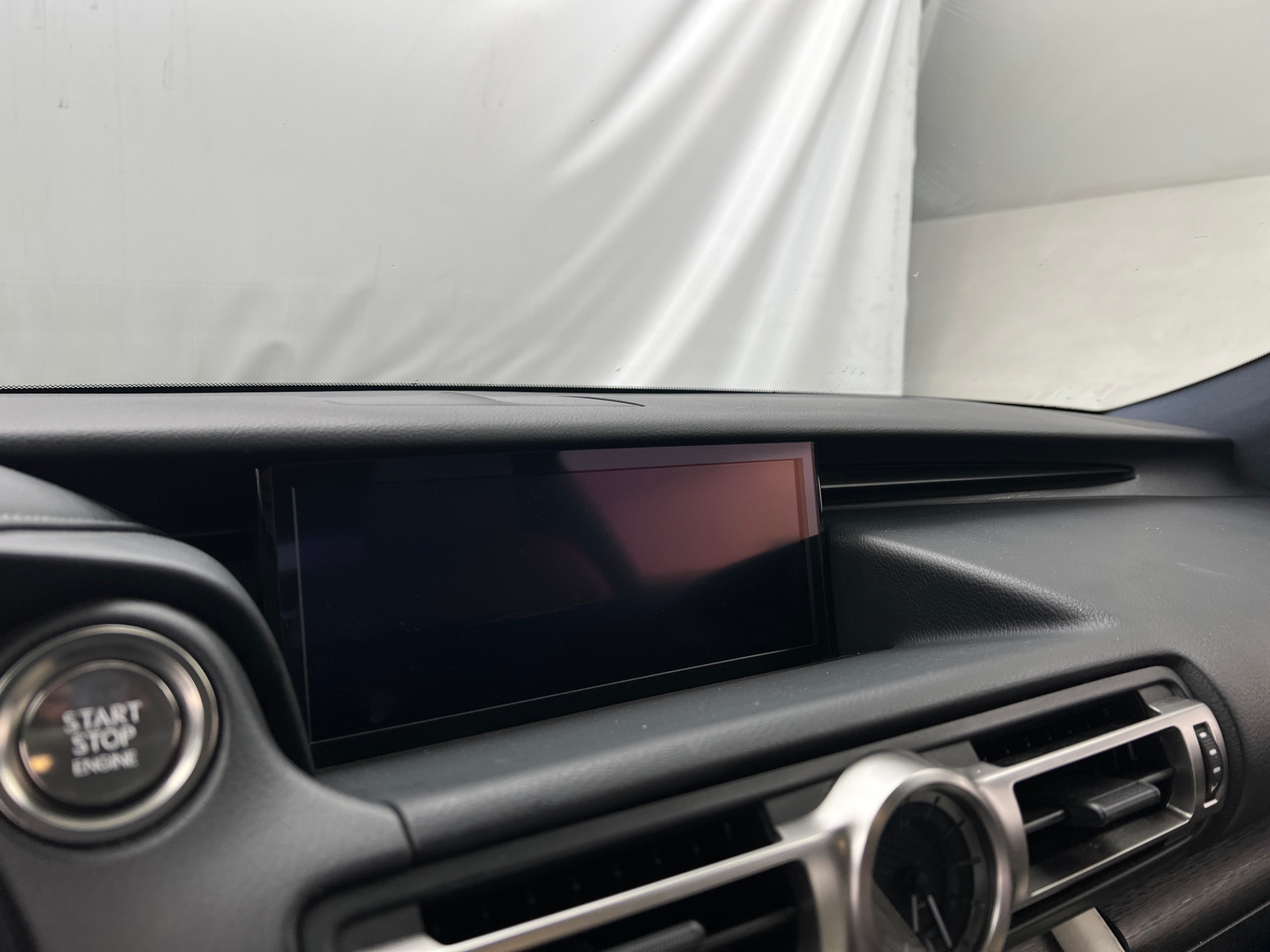 Thumbnail: 2022 Lexus RC - 2