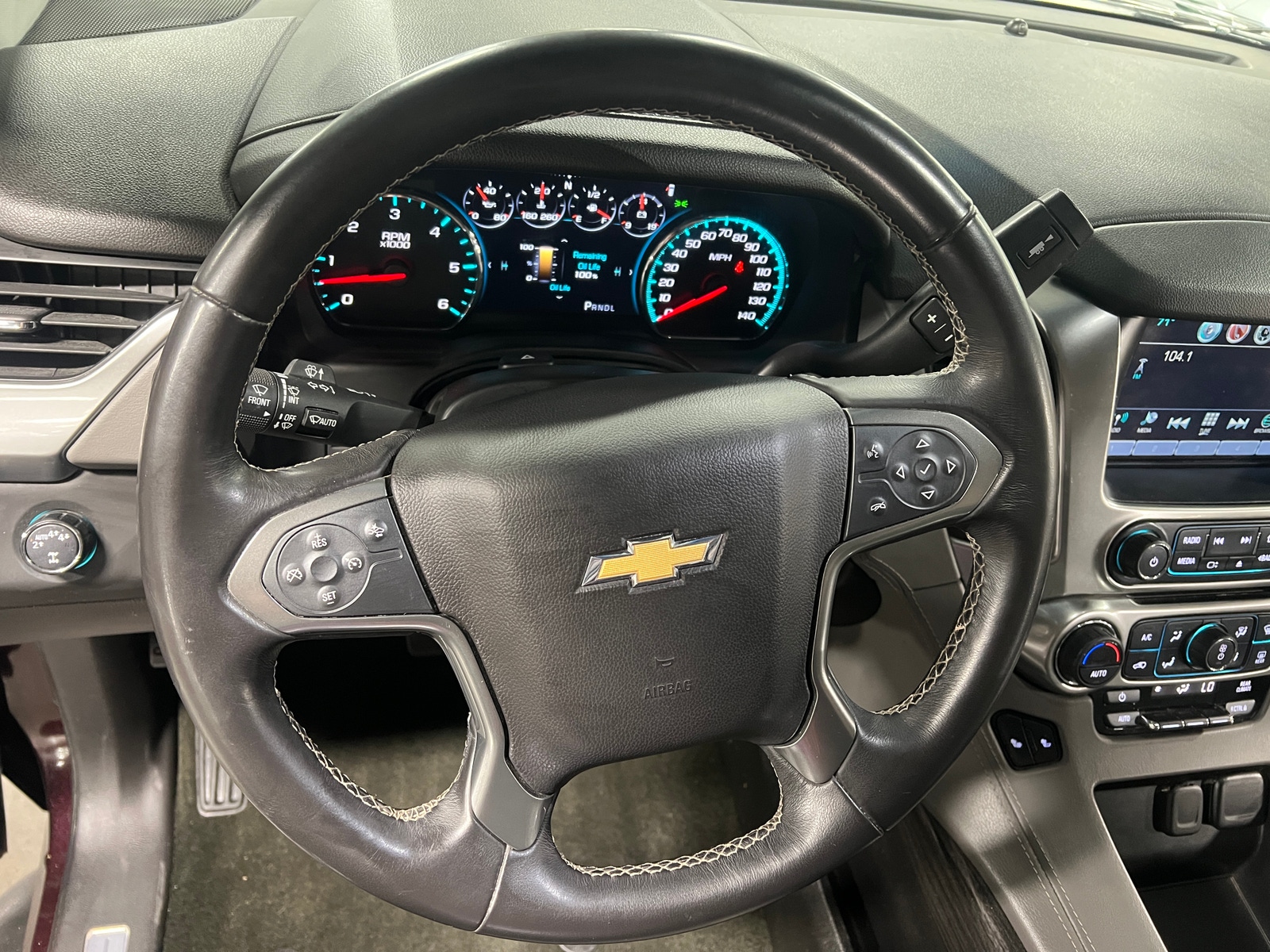 Thumbnail: 2017 Chevrolet Suburban - 4