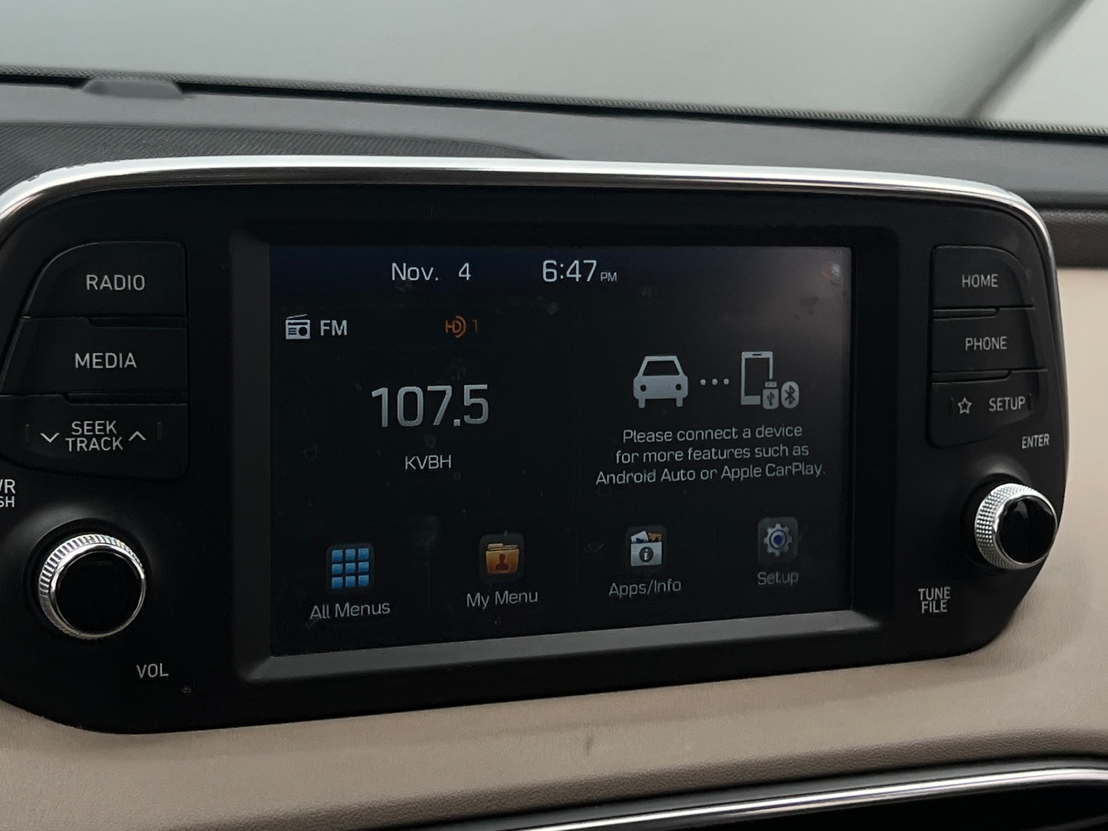 Thumbnail: 2020 Hyundai Santa Fe - 3