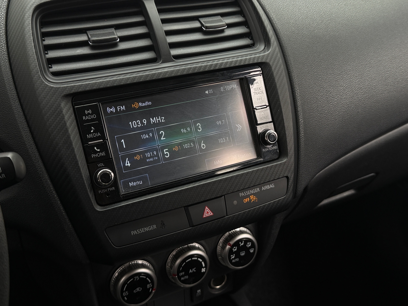 Thumbnail: 2021 Mitsubishi Outlander Sport - 4