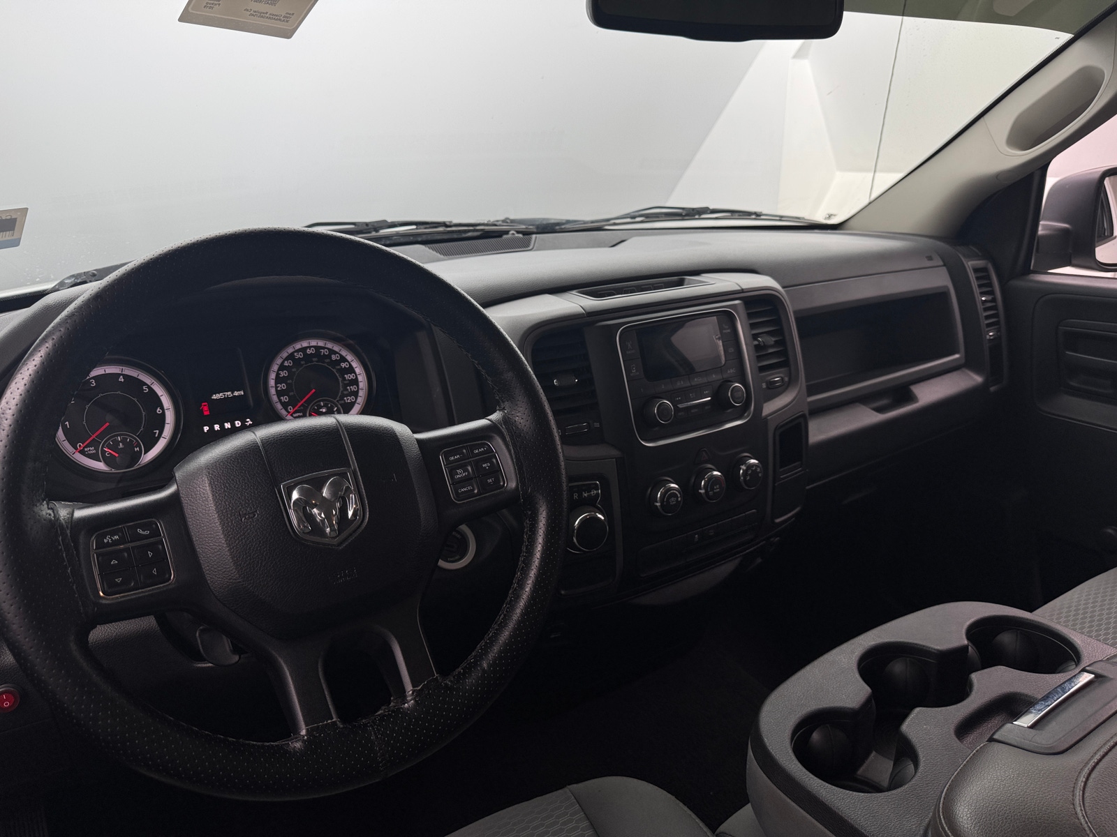 Thumbnail: 2019 RAM 1500 Classic - 3