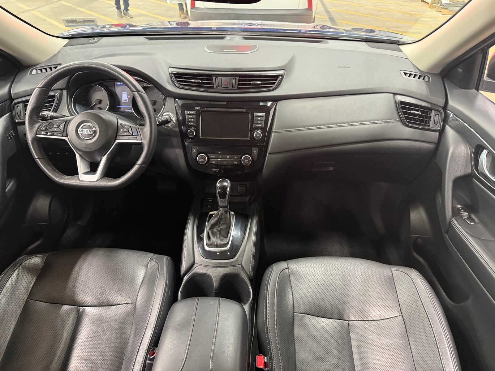 Thumbnail: 2020 Nissan Rogue - 2