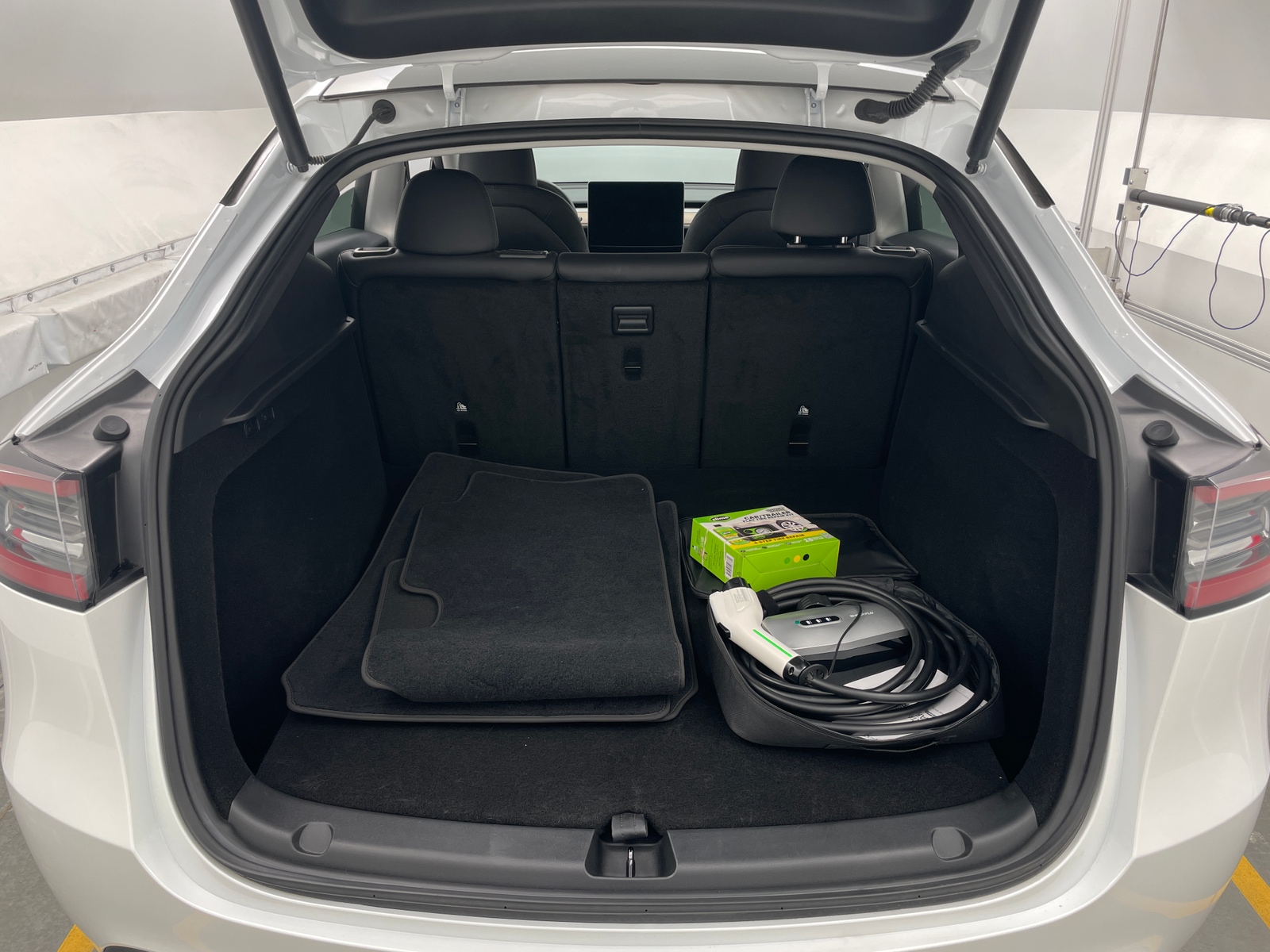 Thumbnail: 2024 Tesla Model Y - 6