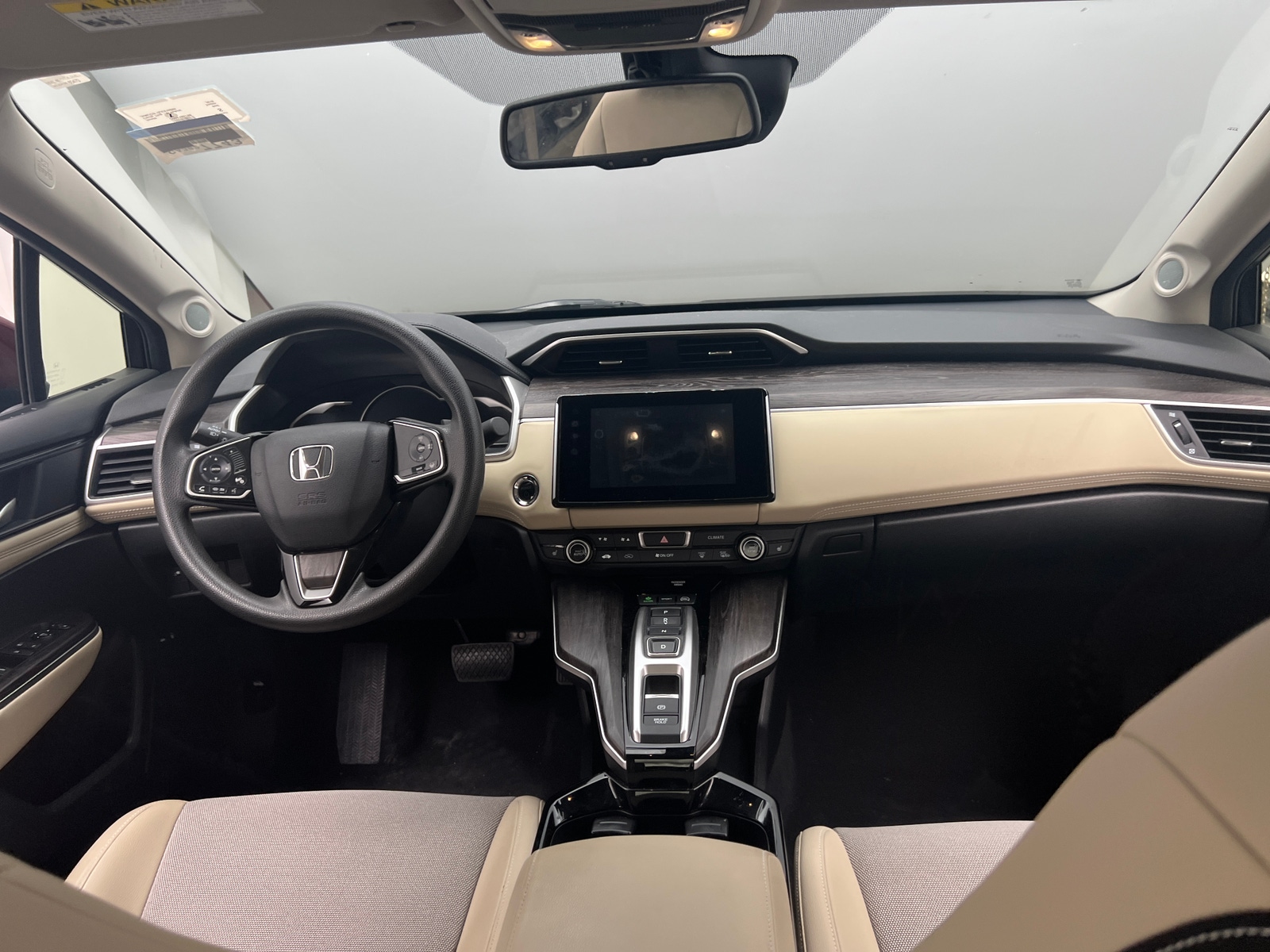 Thumbnail: 2018 Honda Clarity - 3