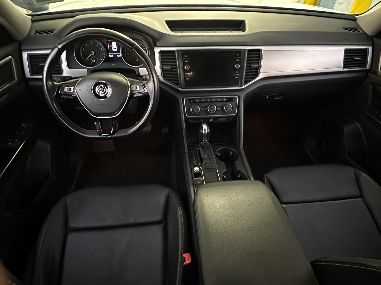 Thumbnail: 2019 Volkswagen Atlas - 2