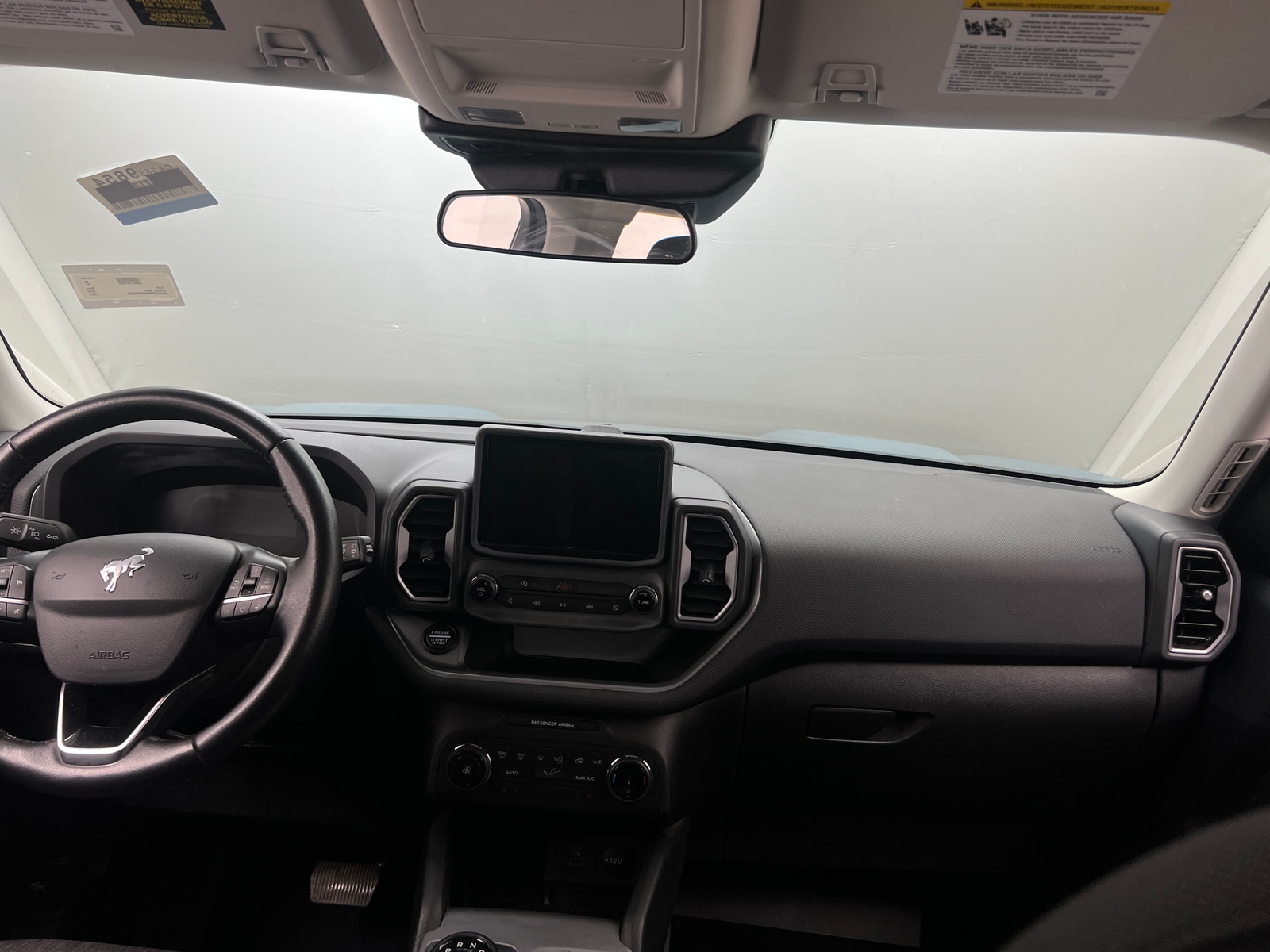 Thumbnail: 2022 Ford Bronco Sport - 3