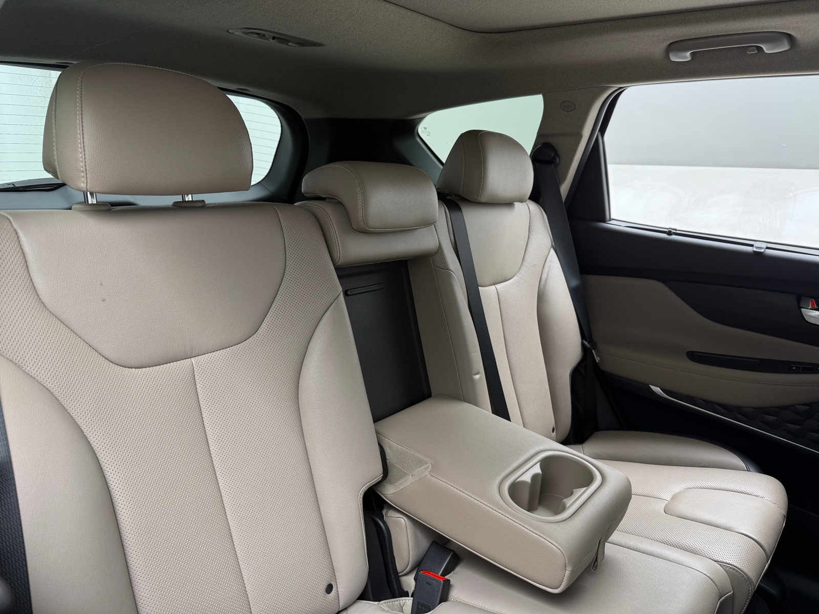 Thumbnail: 2020 Hyundai Santa Fe - 5