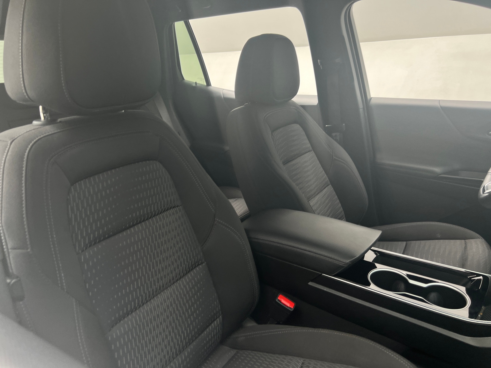 Thumbnail: 2025 Chevrolet Equinox - 2