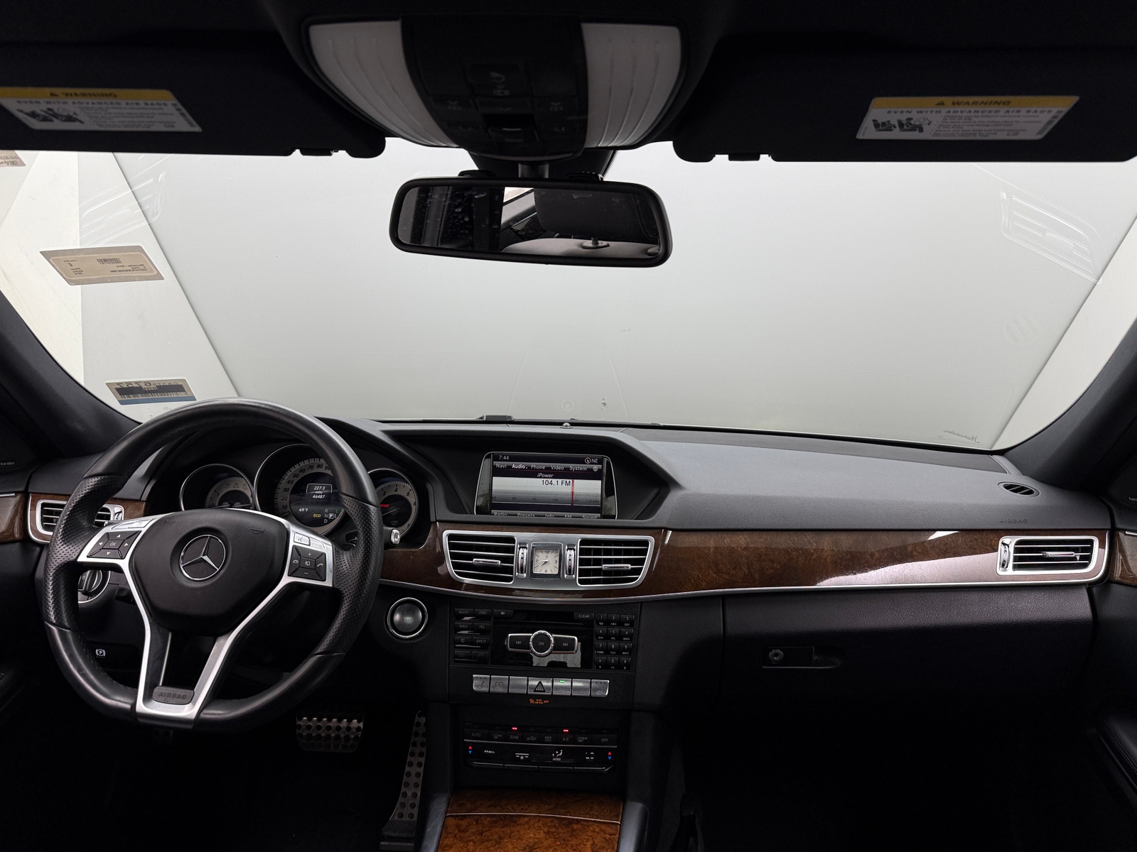 Thumbnail: 2014 Mercedes-Benz E-Class - 2