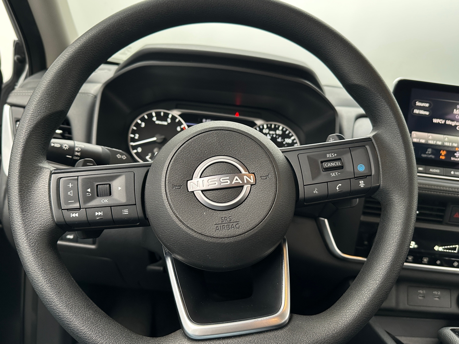 Thumbnail: 2024 Nissan Rogue - 5