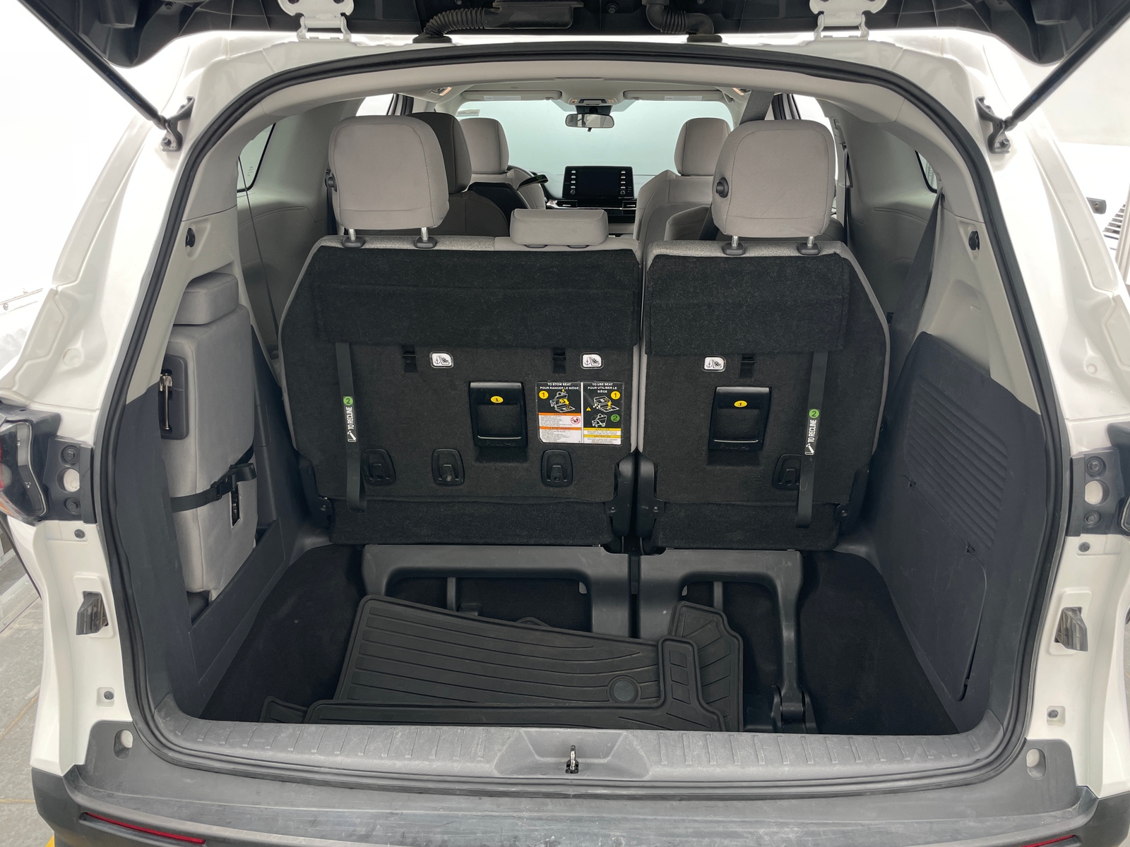 Thumbnail: 2023 Toyota Sienna - 7