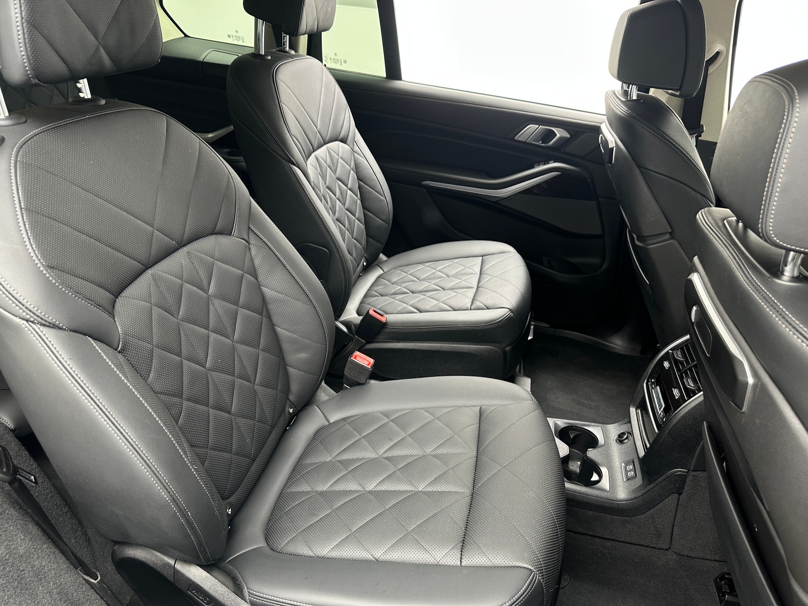 Thumbnail: 2023 BMW X7 - 5