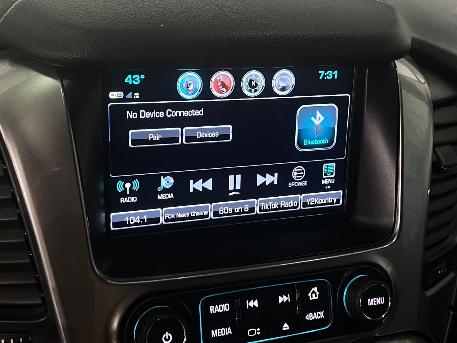 Thumbnail: 2020 Chevrolet Tahoe - 3