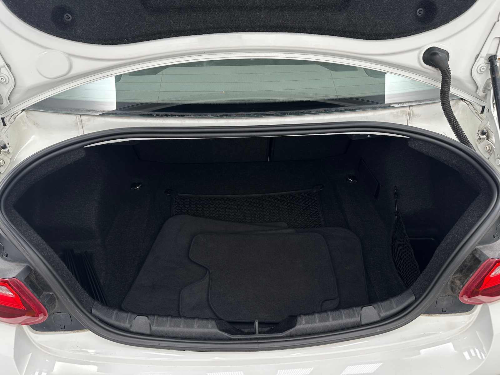 Thumbnail: 2015 BMW 2 Series - 4