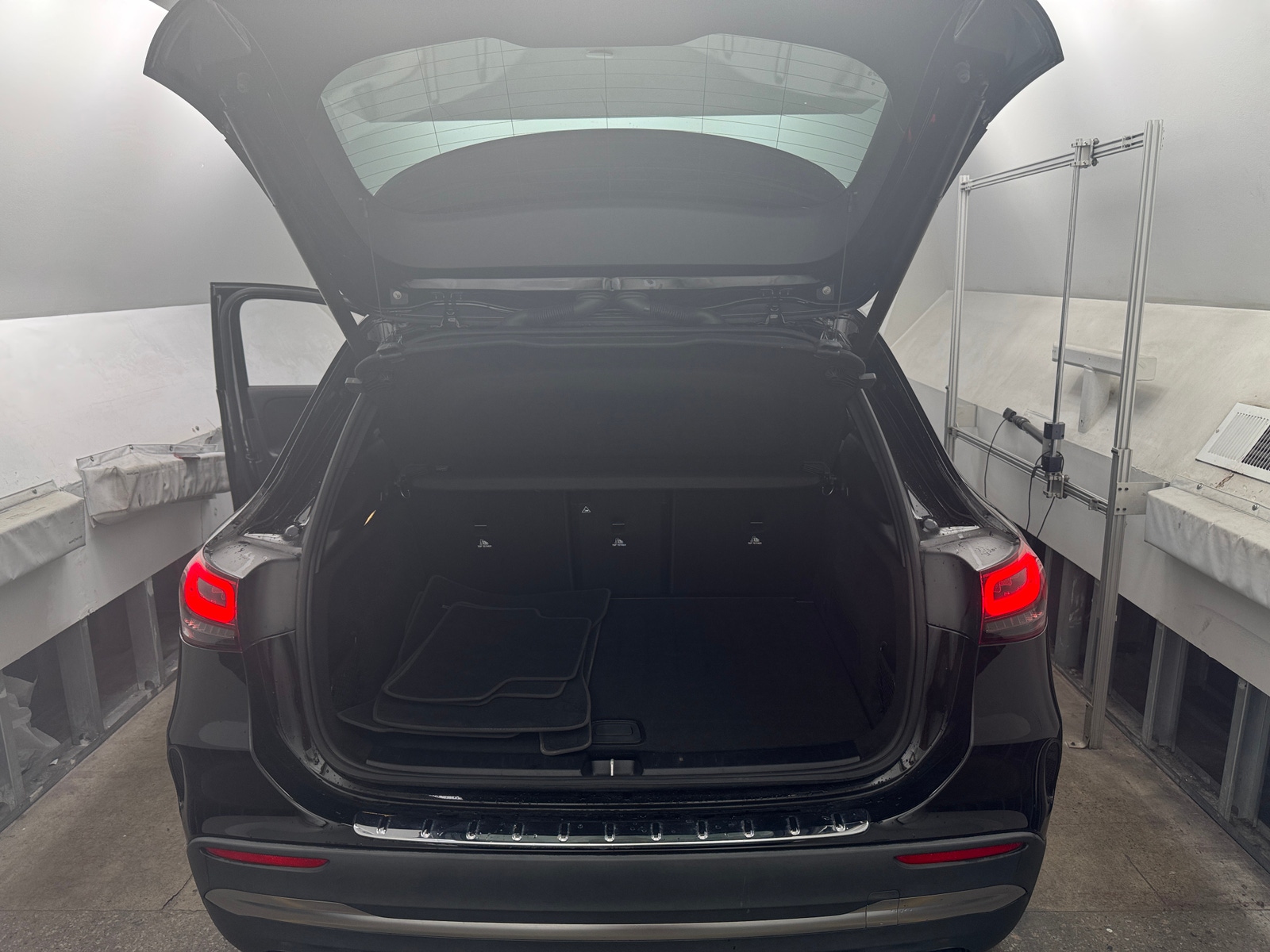 Thumbnail: 2022 Mercedes-Benz GLA - 6