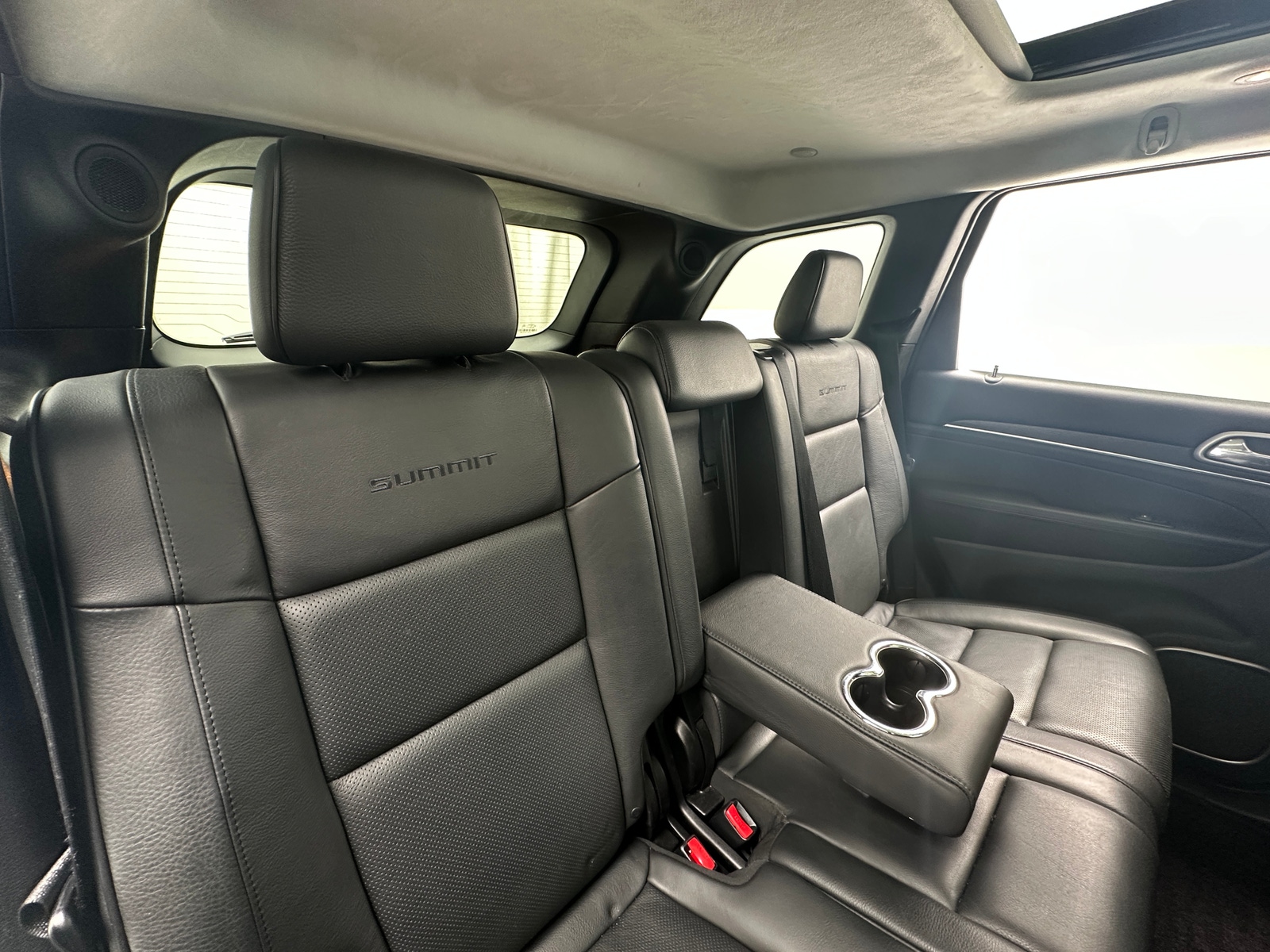 Thumbnail: 2017 Jeep Grand Cherokee - 6