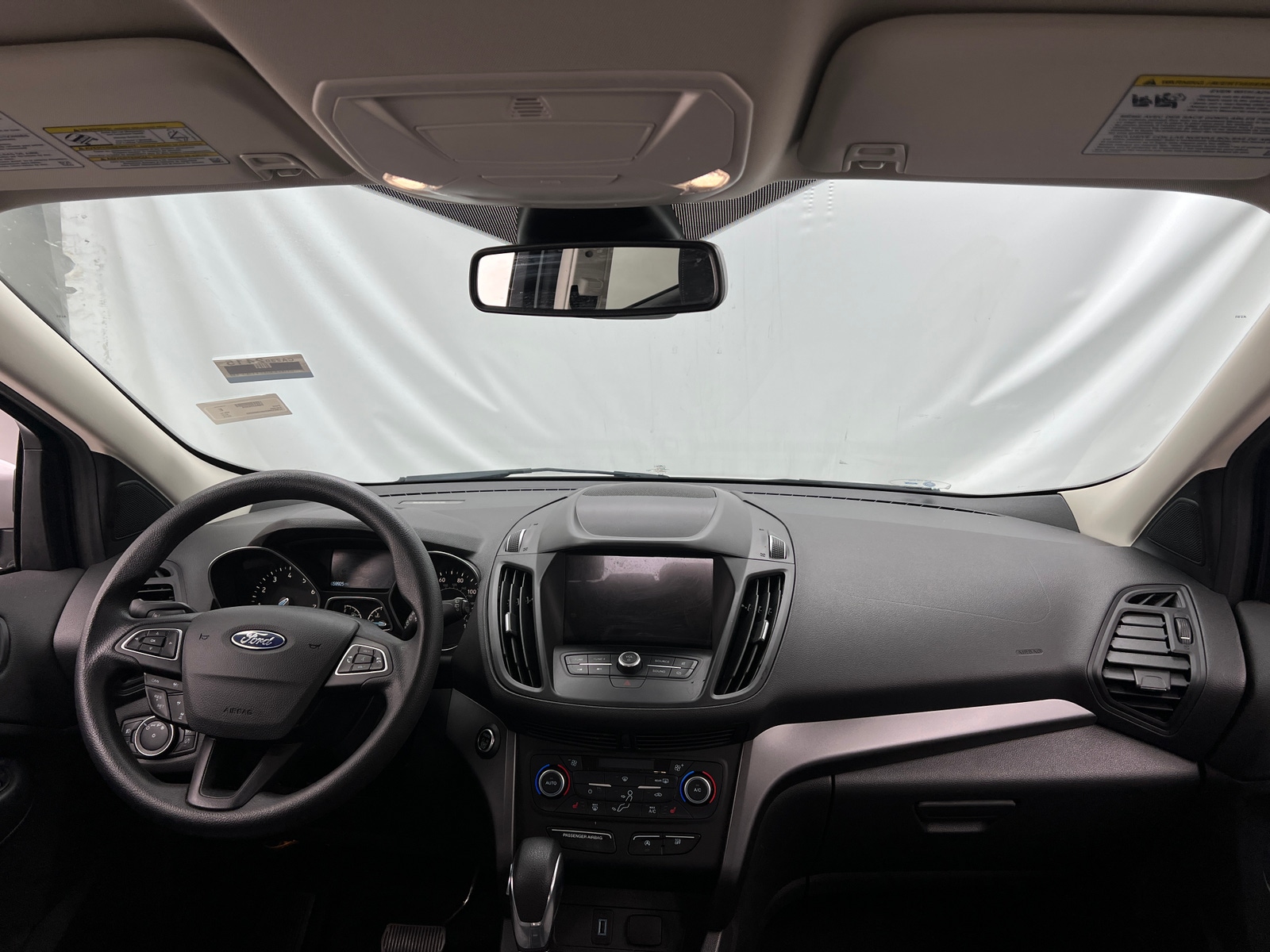 Thumbnail: 2019 Ford Escape - 3