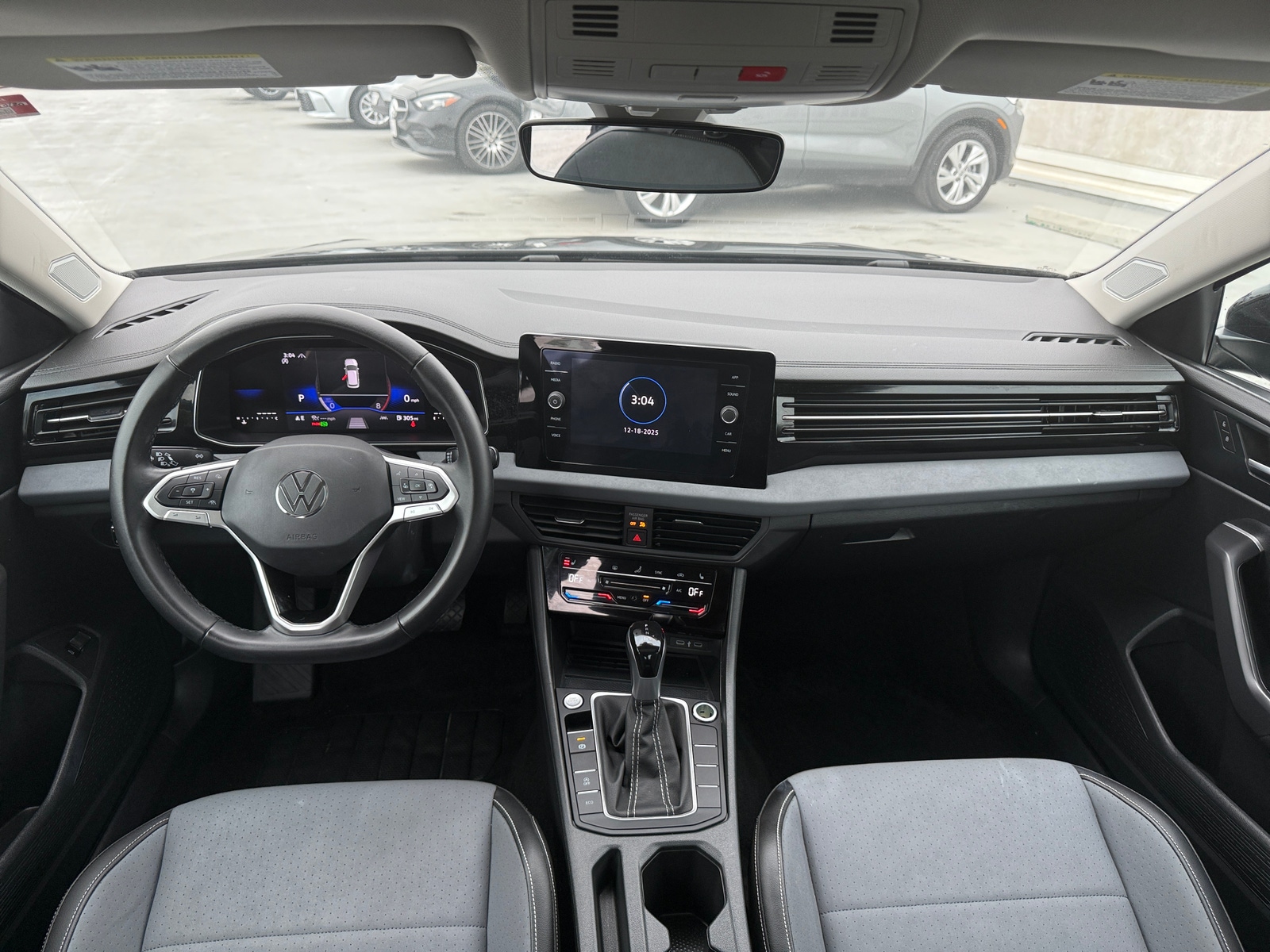 Thumbnail: 2025 Volkswagen Jetta - 3