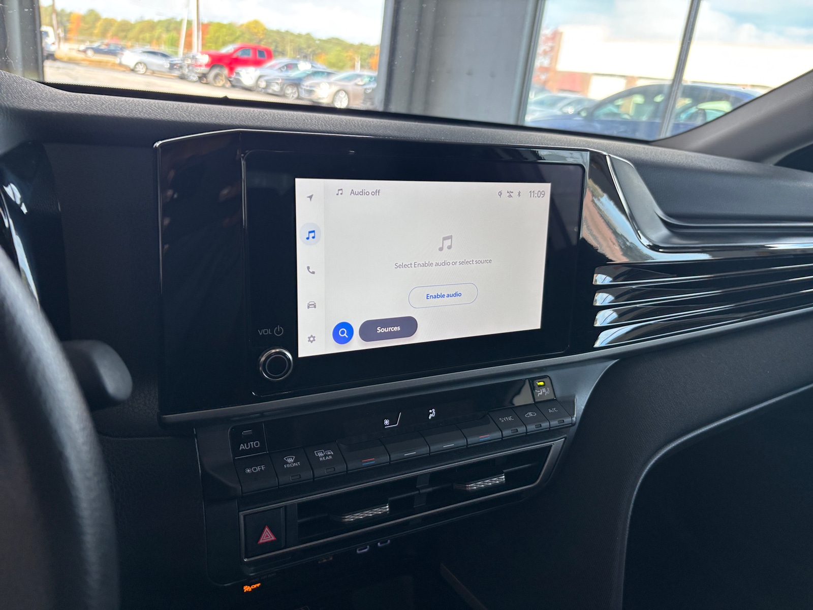 Thumbnail: 2025 Toyota Camry - 4