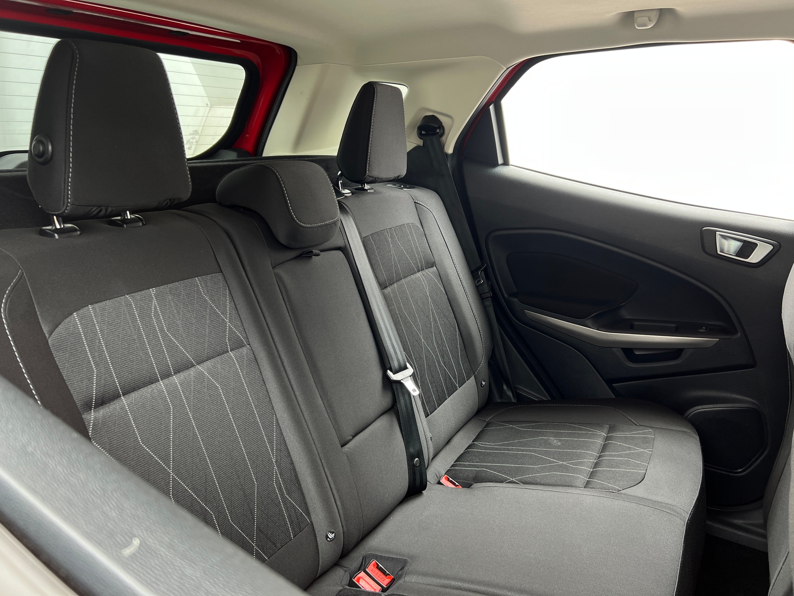 Thumbnail: 2019 Ford EcoSport - 6