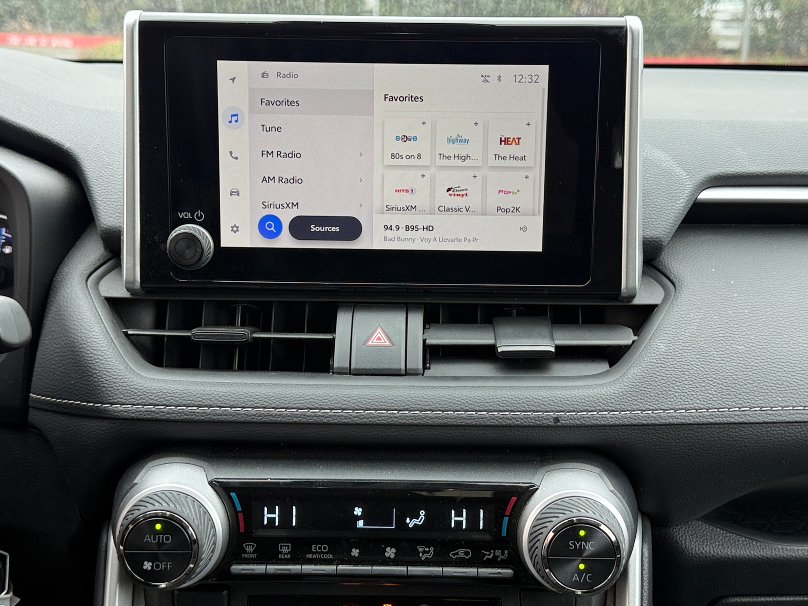 Thumbnail: 2025 Toyota RAV4 - 4