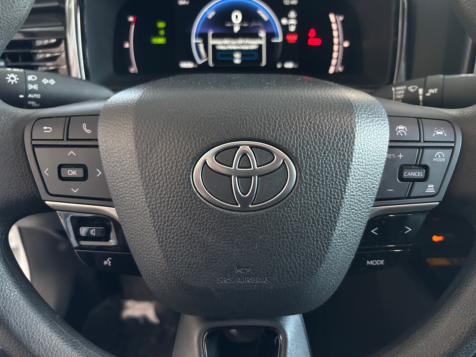 Thumbnail: 2025 Toyota Camry - 5