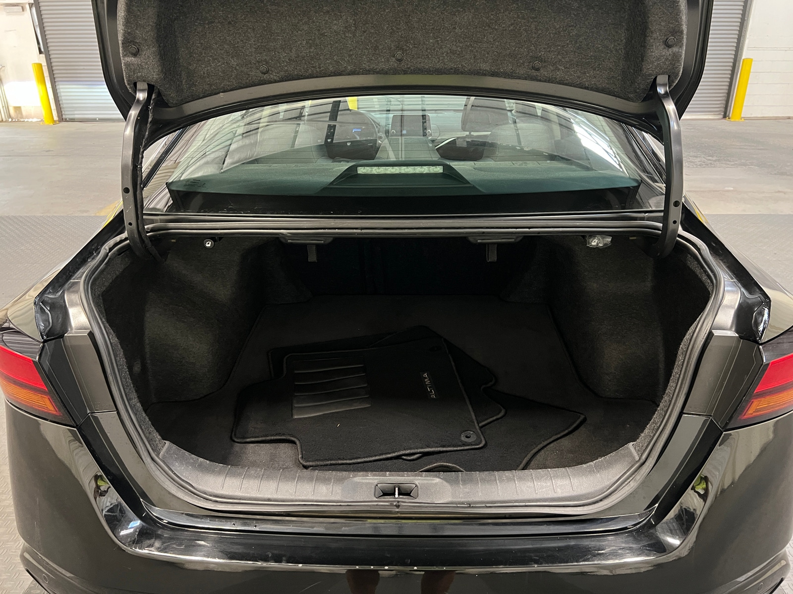 Thumbnail: 2024 Nissan Altima - 7