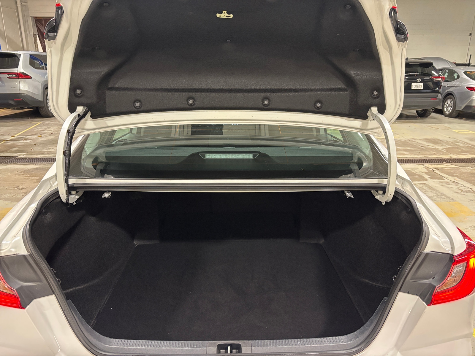 Thumbnail: 2025 Toyota Camry - 6