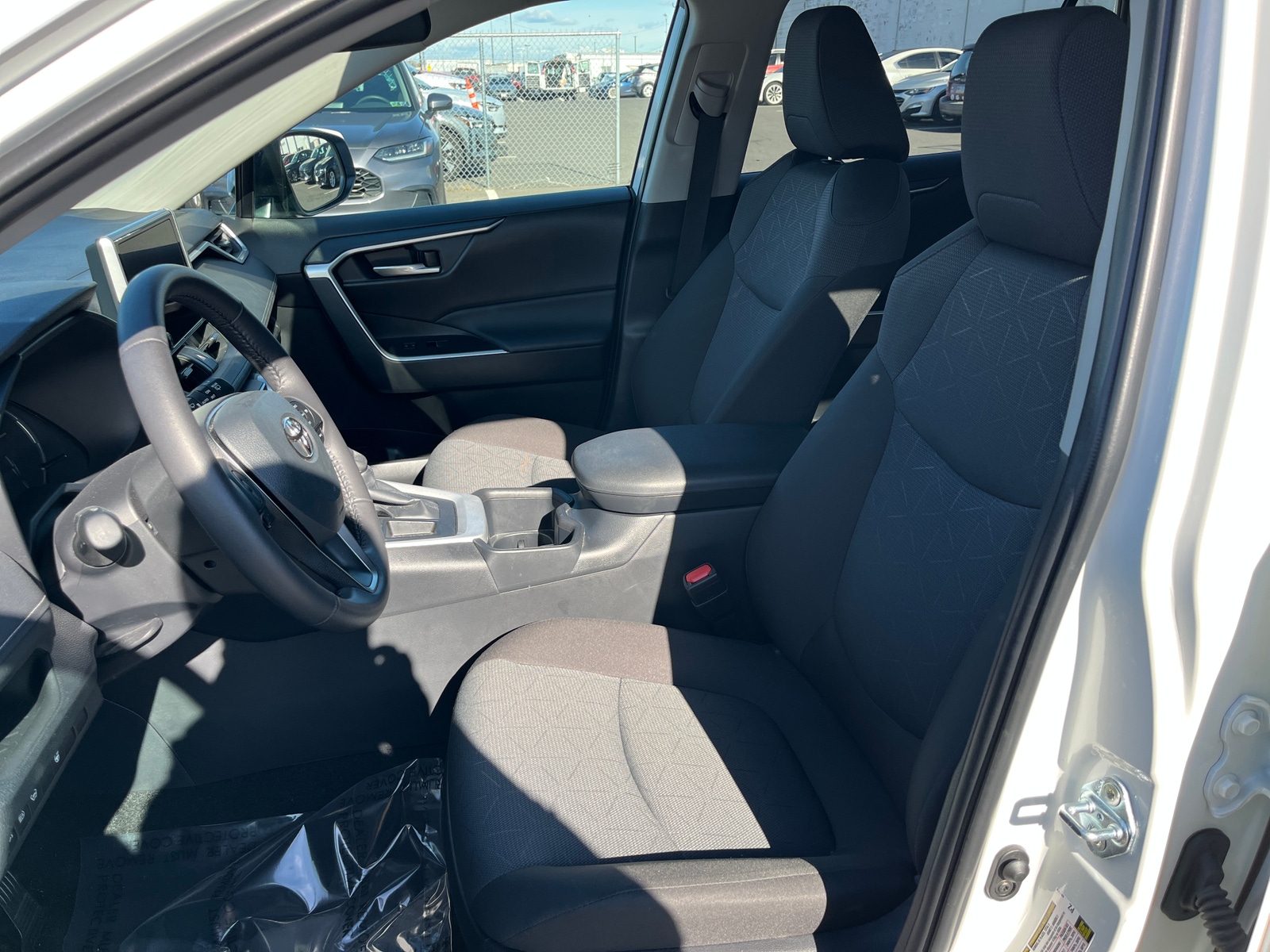 Thumbnail: 2025 Toyota RAV4 - 2