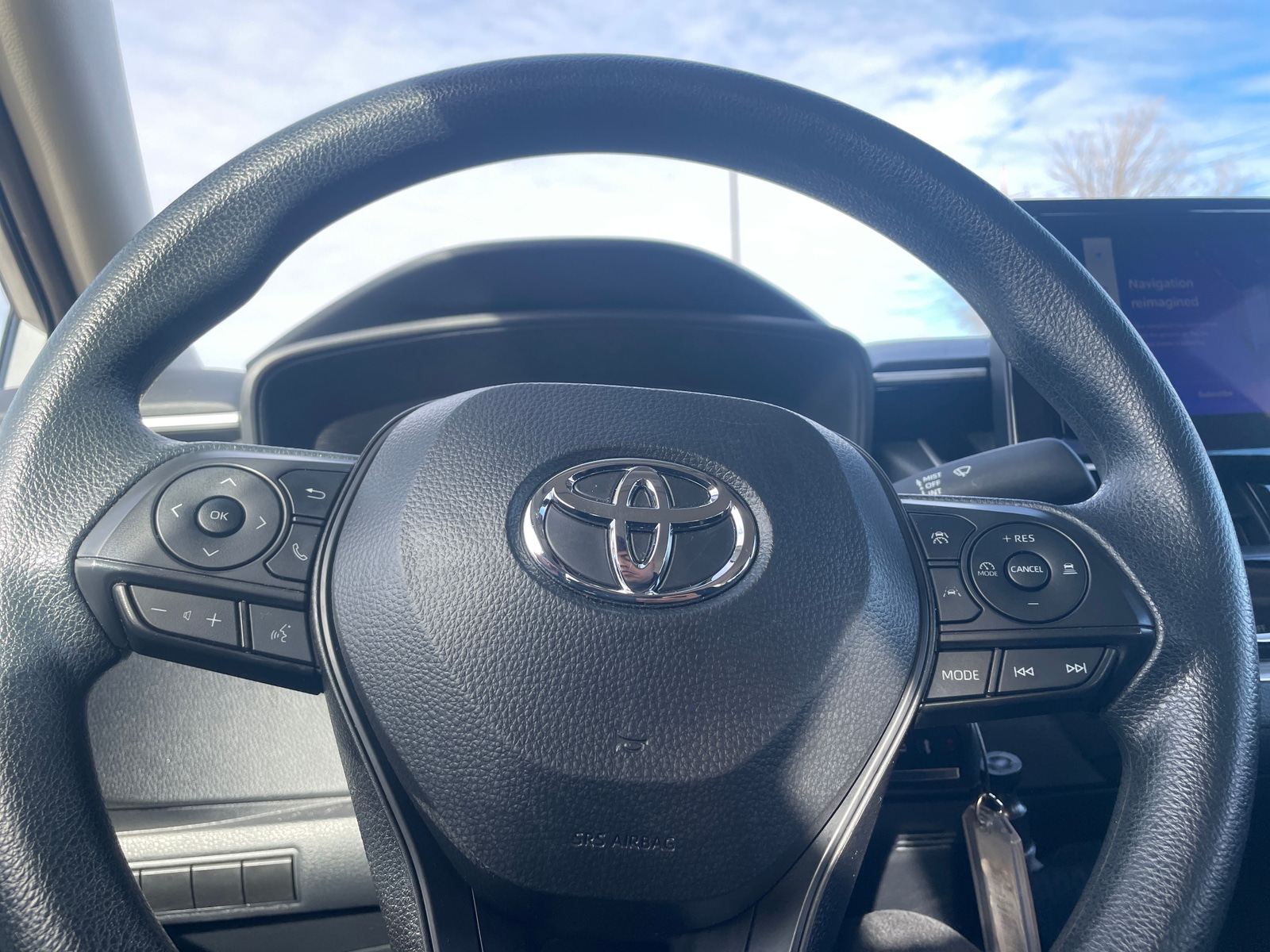 Thumbnail: 2025 Toyota Corolla - 5