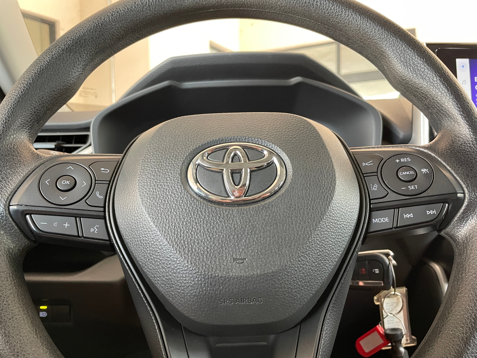 Thumbnail: 2025 Toyota RAV4 - 5