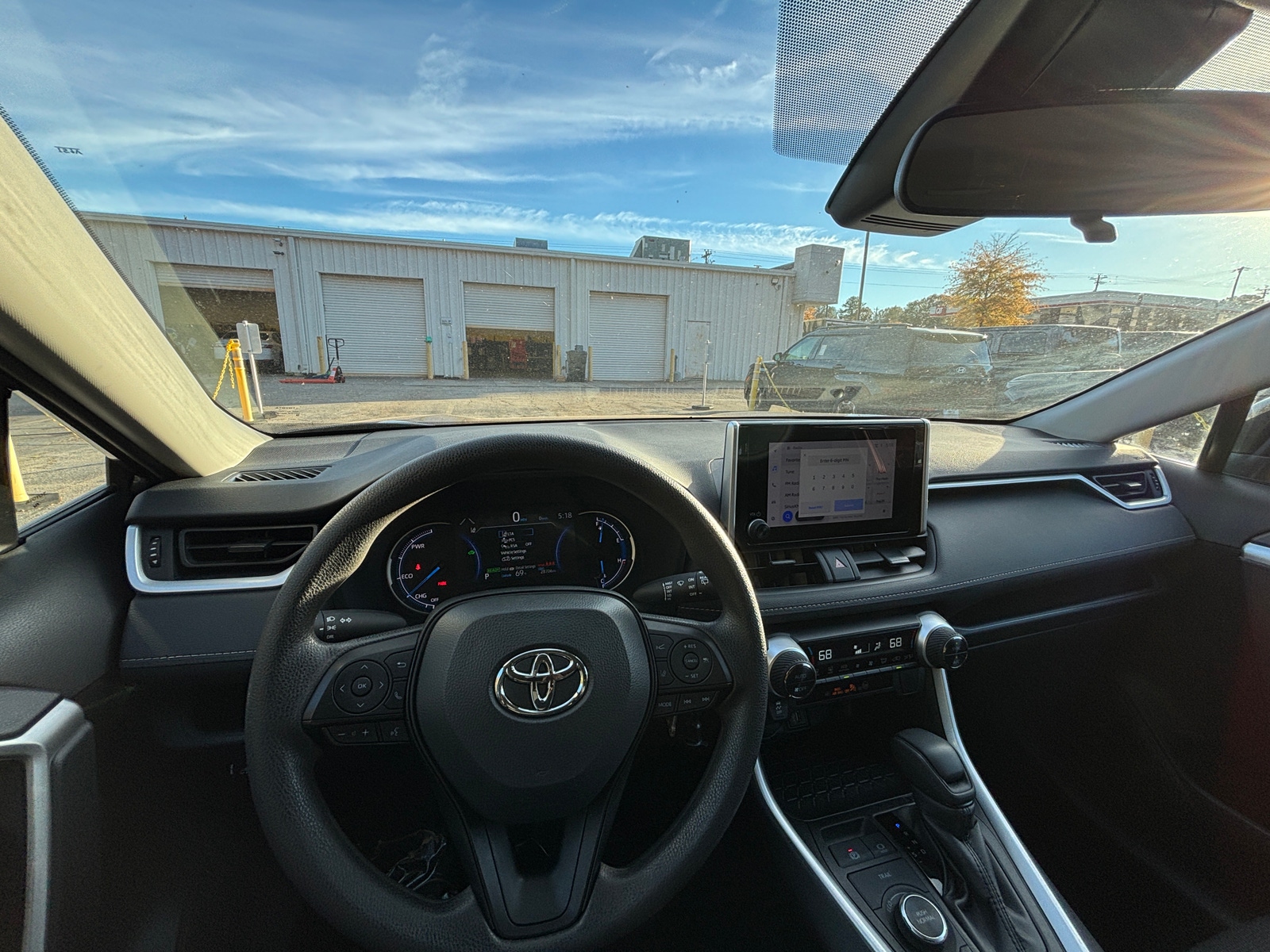 Thumbnail: 2025 Toyota RAV4 - 3