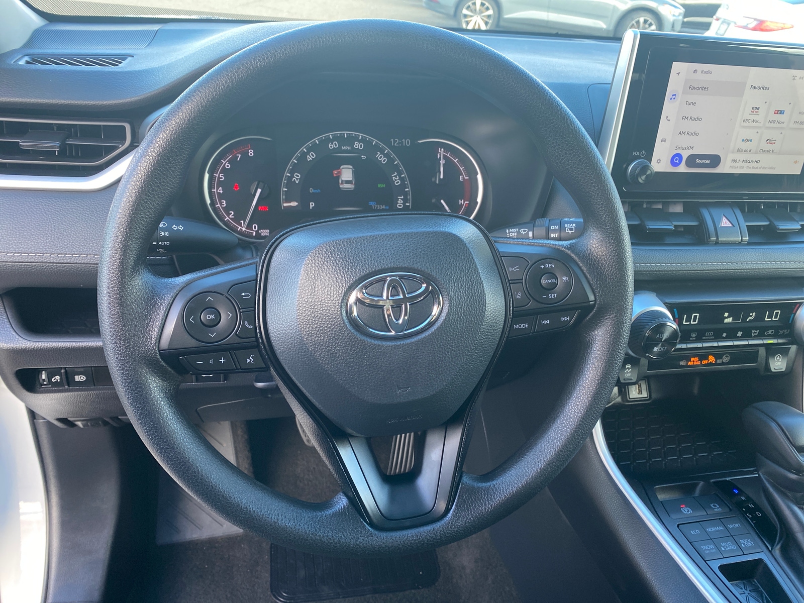 Thumbnail: 2025 Toyota RAV4 - 5