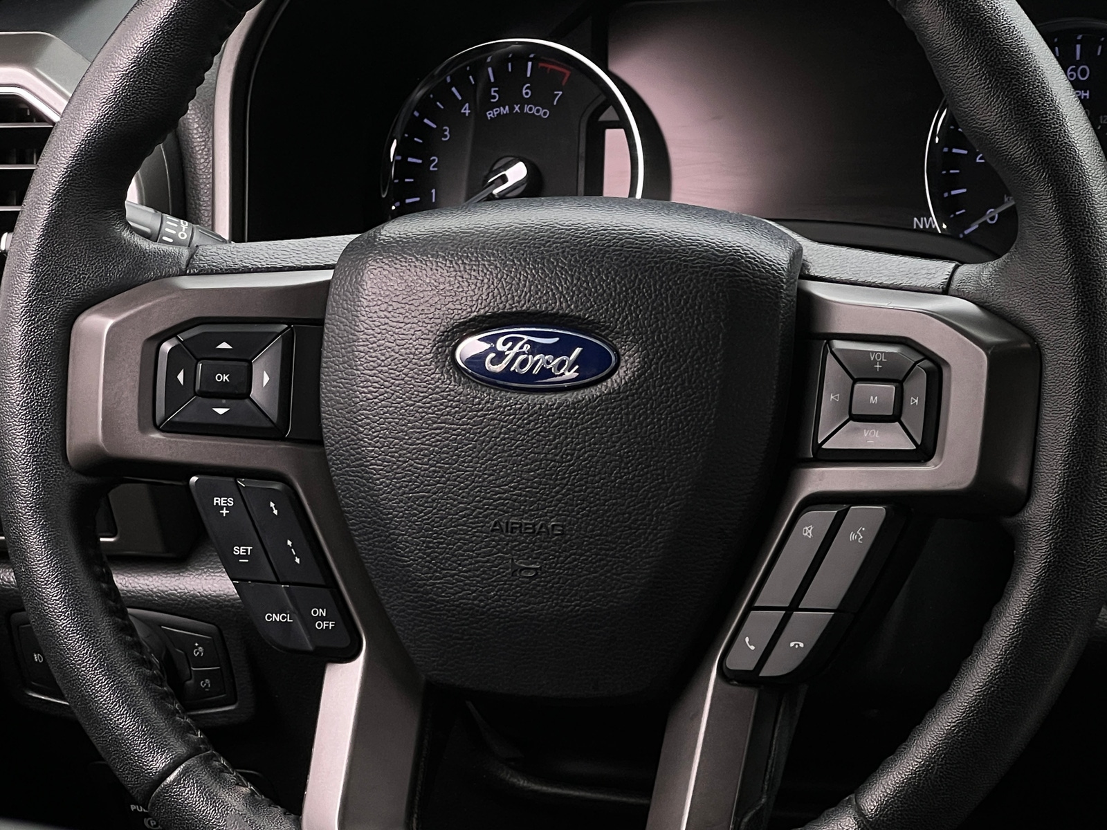 Thumbnail: 2018 Ford Expedition - 4