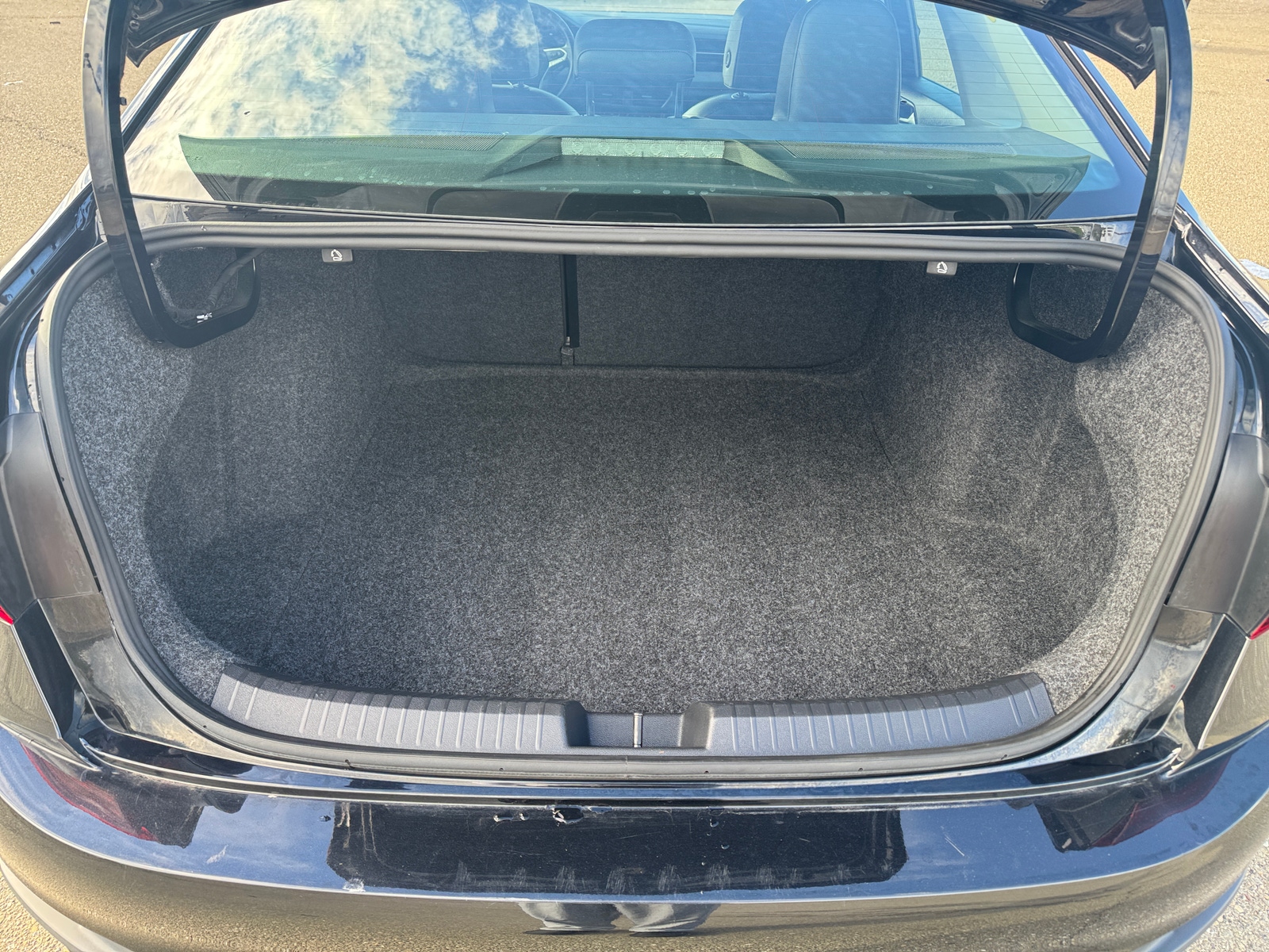 Thumbnail: 2025 Volkswagen Jetta - 6