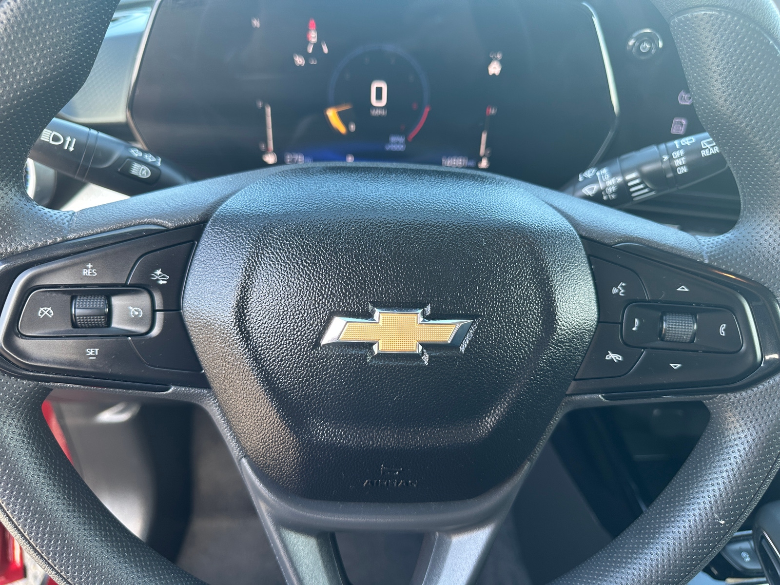 Thumbnail: 2025 Chevrolet Trax - 5