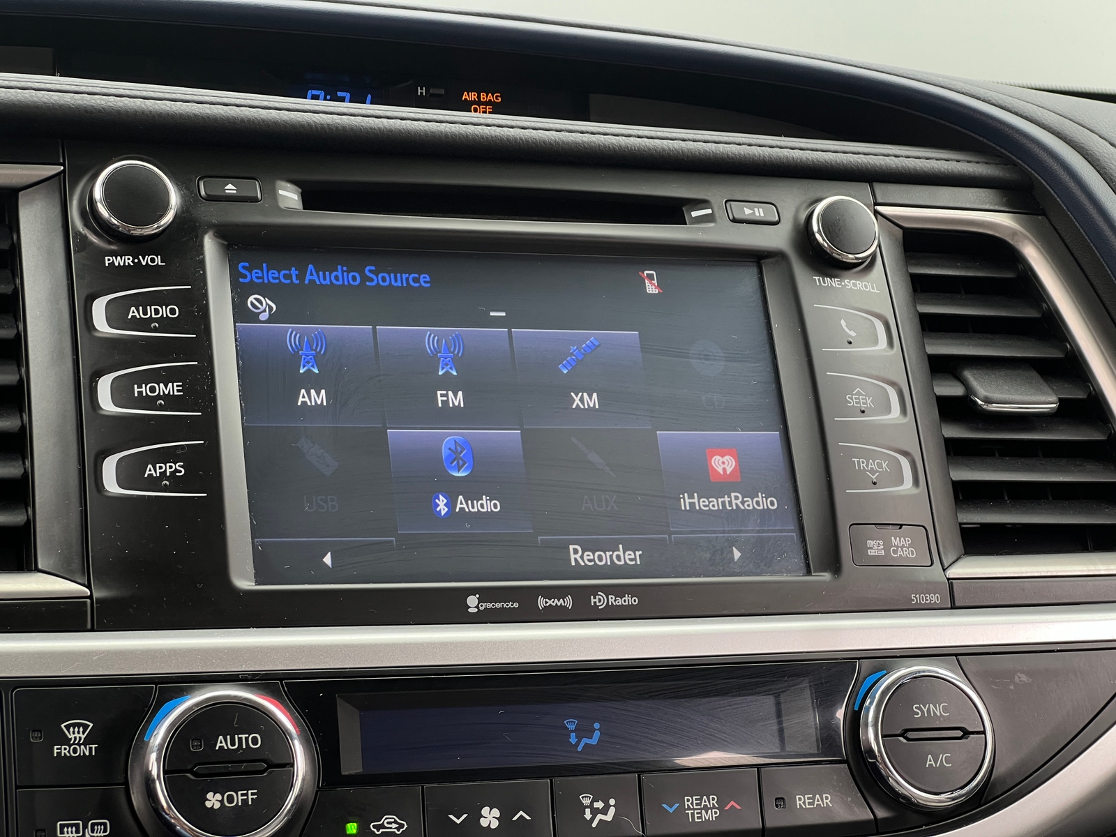 Thumbnail: 2019 Toyota Highlander - 3