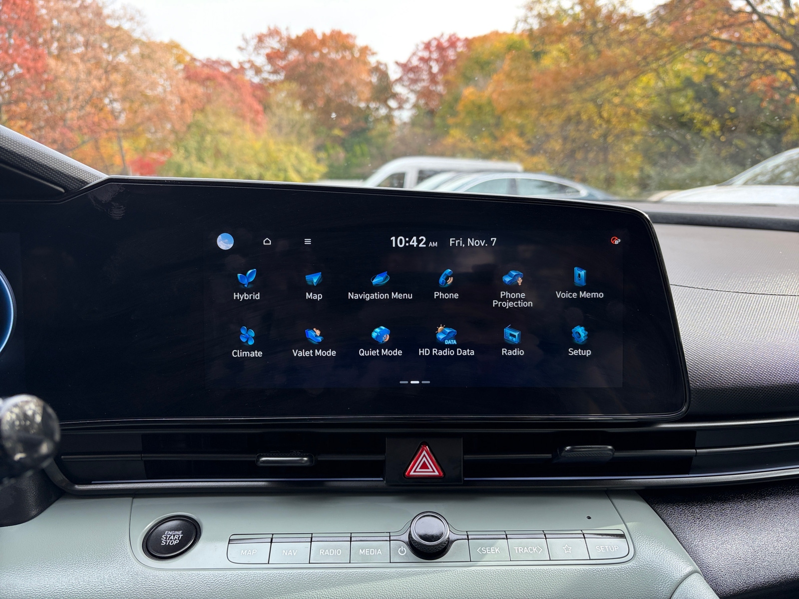 Thumbnail: 2025 Hyundai Elantra - 4