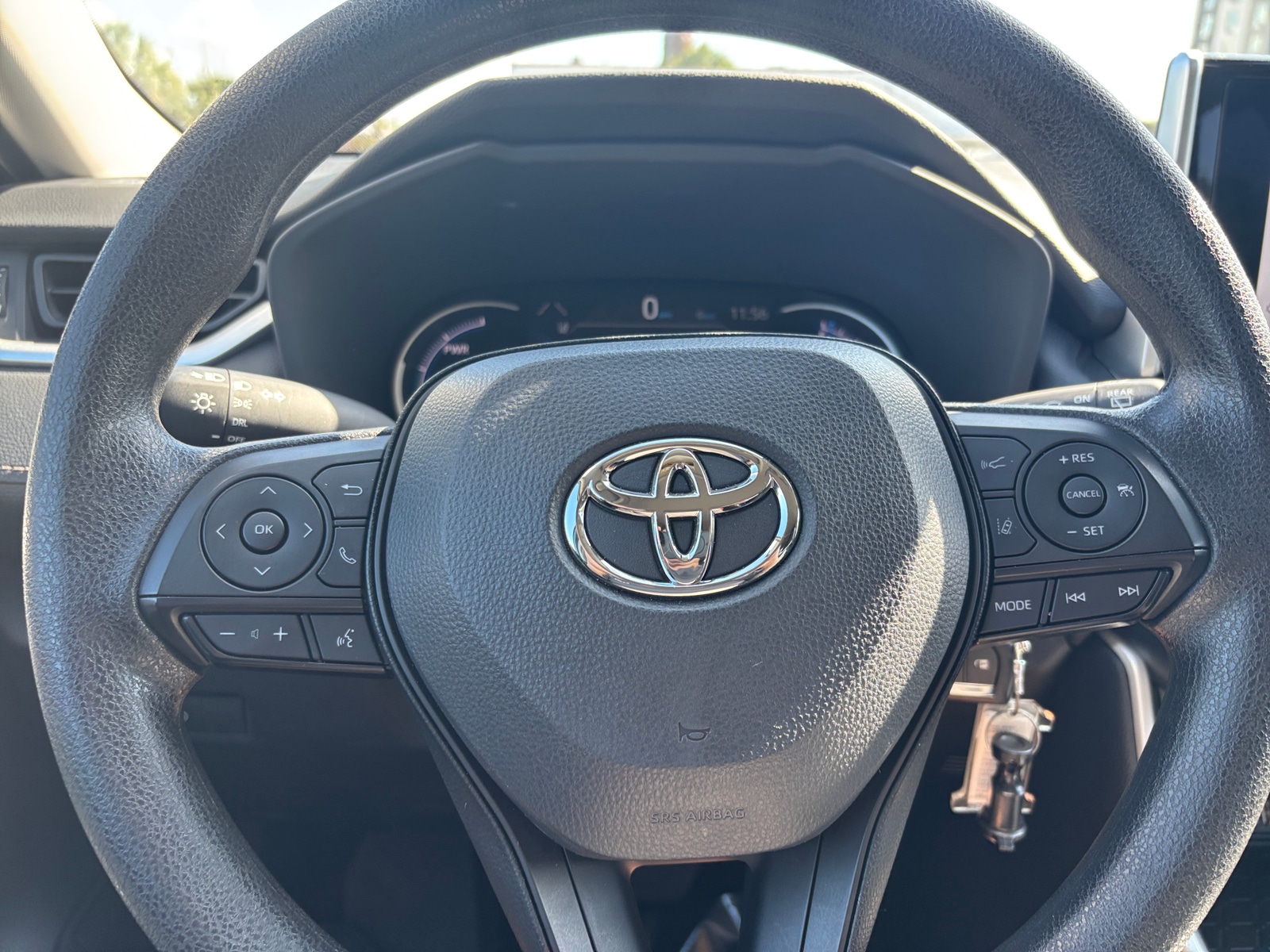 Thumbnail: 2025 Toyota RAV4 - 5