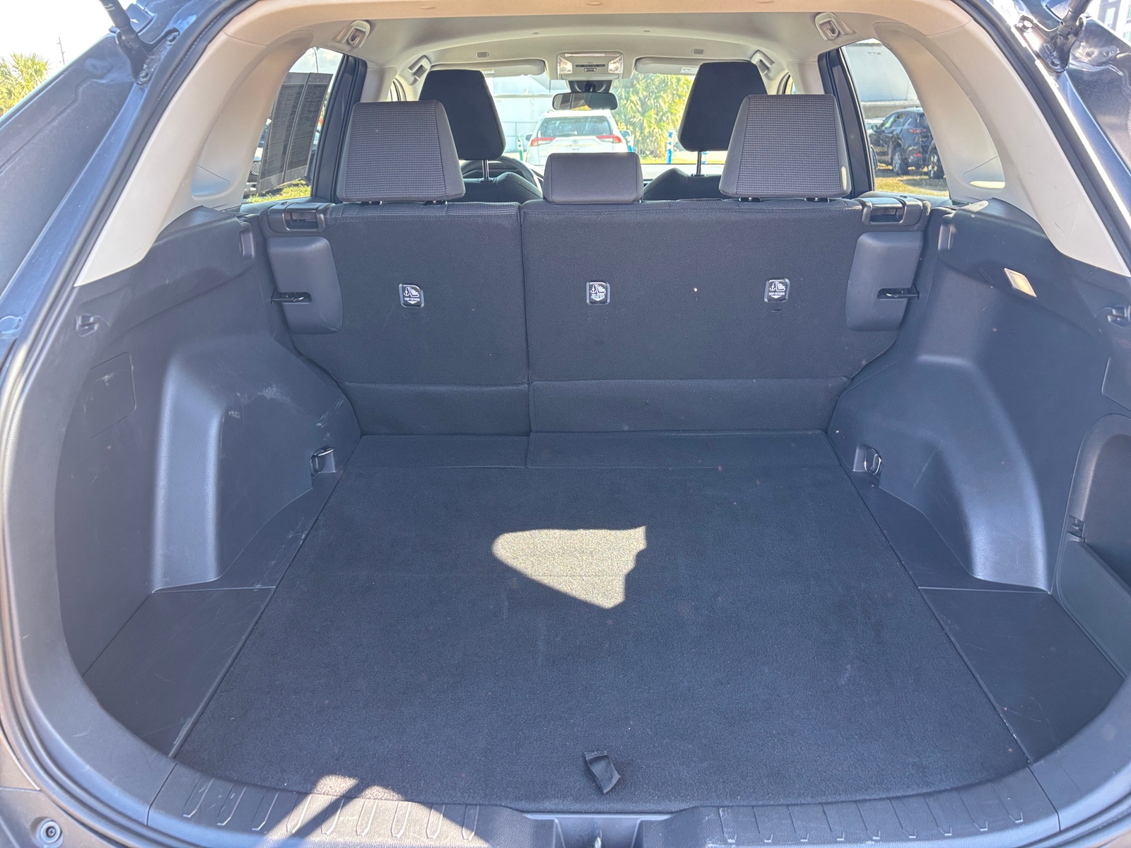 Thumbnail: 2025 Toyota RAV4 - 6